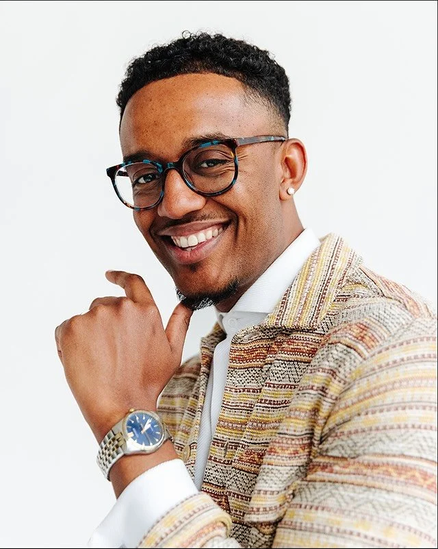 🎹 ARTIST SPOTLIGHT: LUTHER S. ALLISON

One of the most in-demand artists in jazz today. A powerhouse on both piano and drums, Luther brings a sound rooted in blues, gospel, and deep swing &mdash; straight from the soul ✨

He&rsquo;s played with Sama