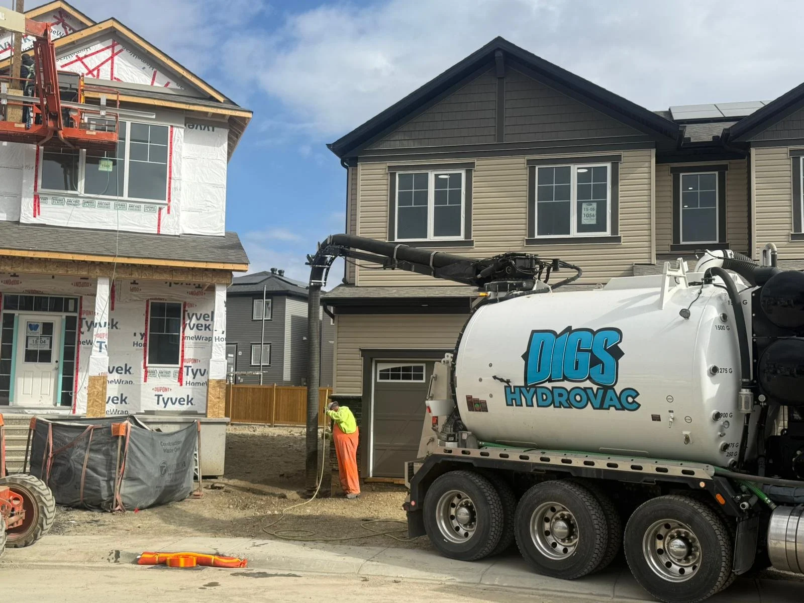 Hydrovac Excavation for Tight Access and Urban Job Sites