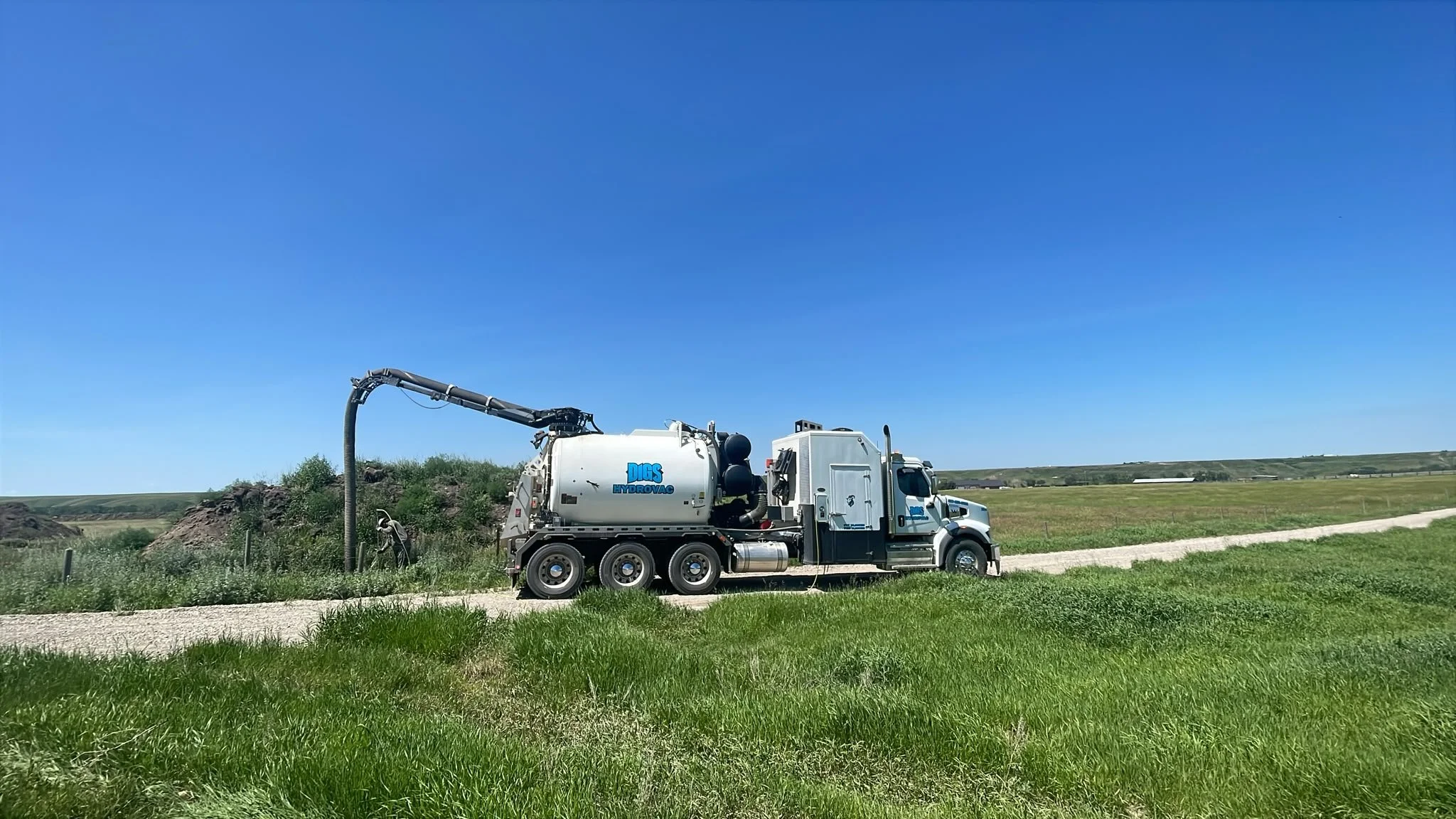 Hydrovac Excavation for Telecommunications and Fiber Installation in Calgary