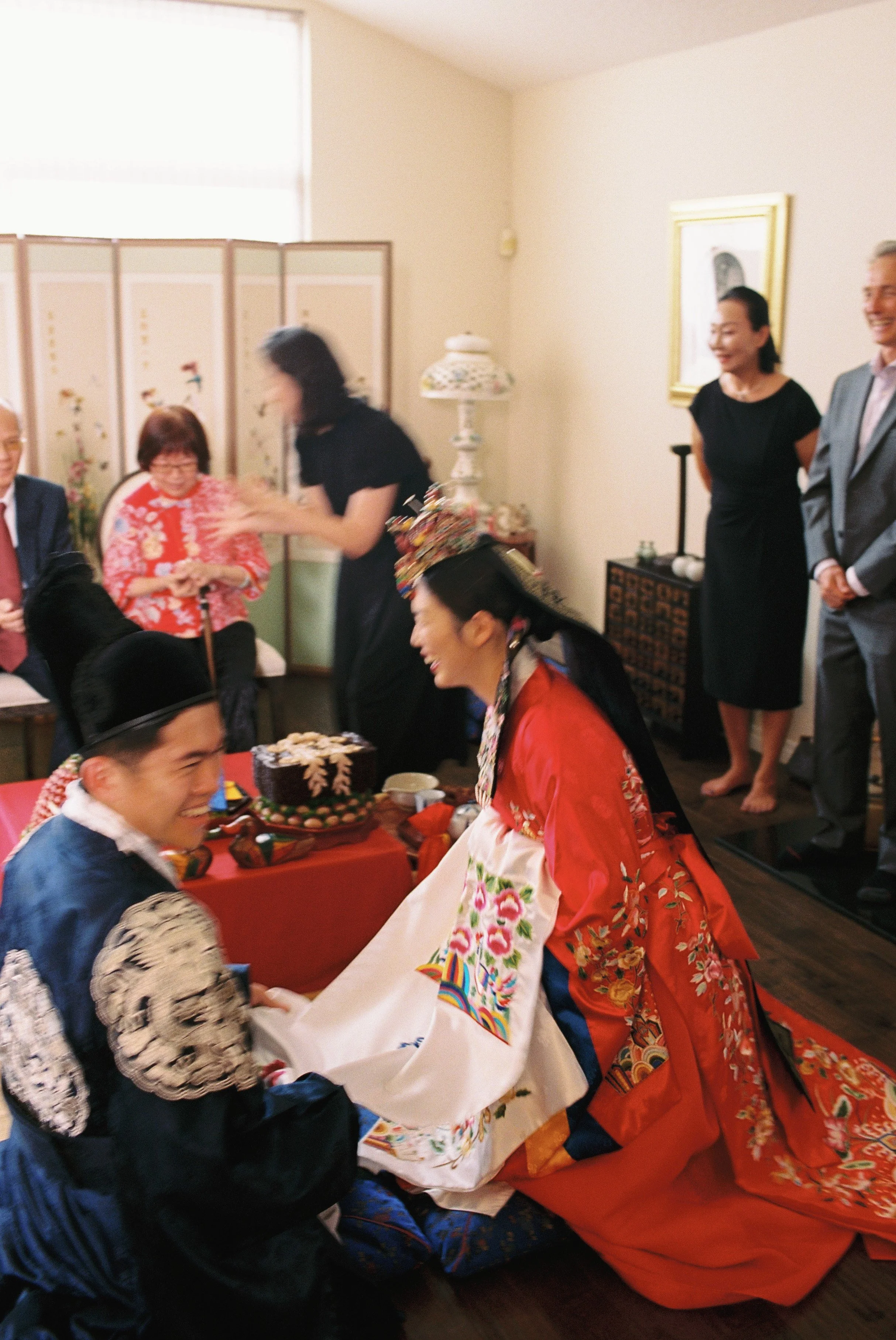JULI-DAVIN-TEACEREMONY-FILM-25.jpg