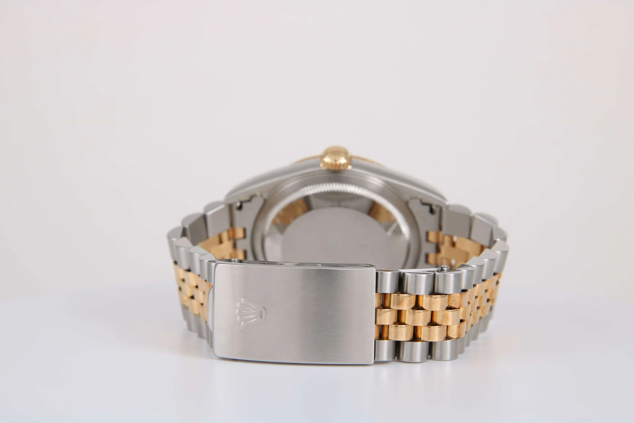 clasp.jpg