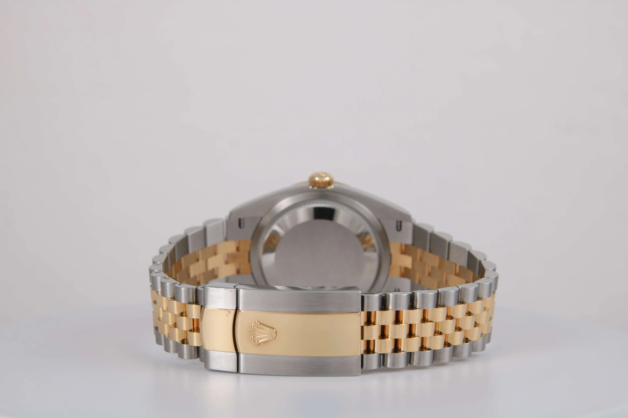 clasp.jpg
