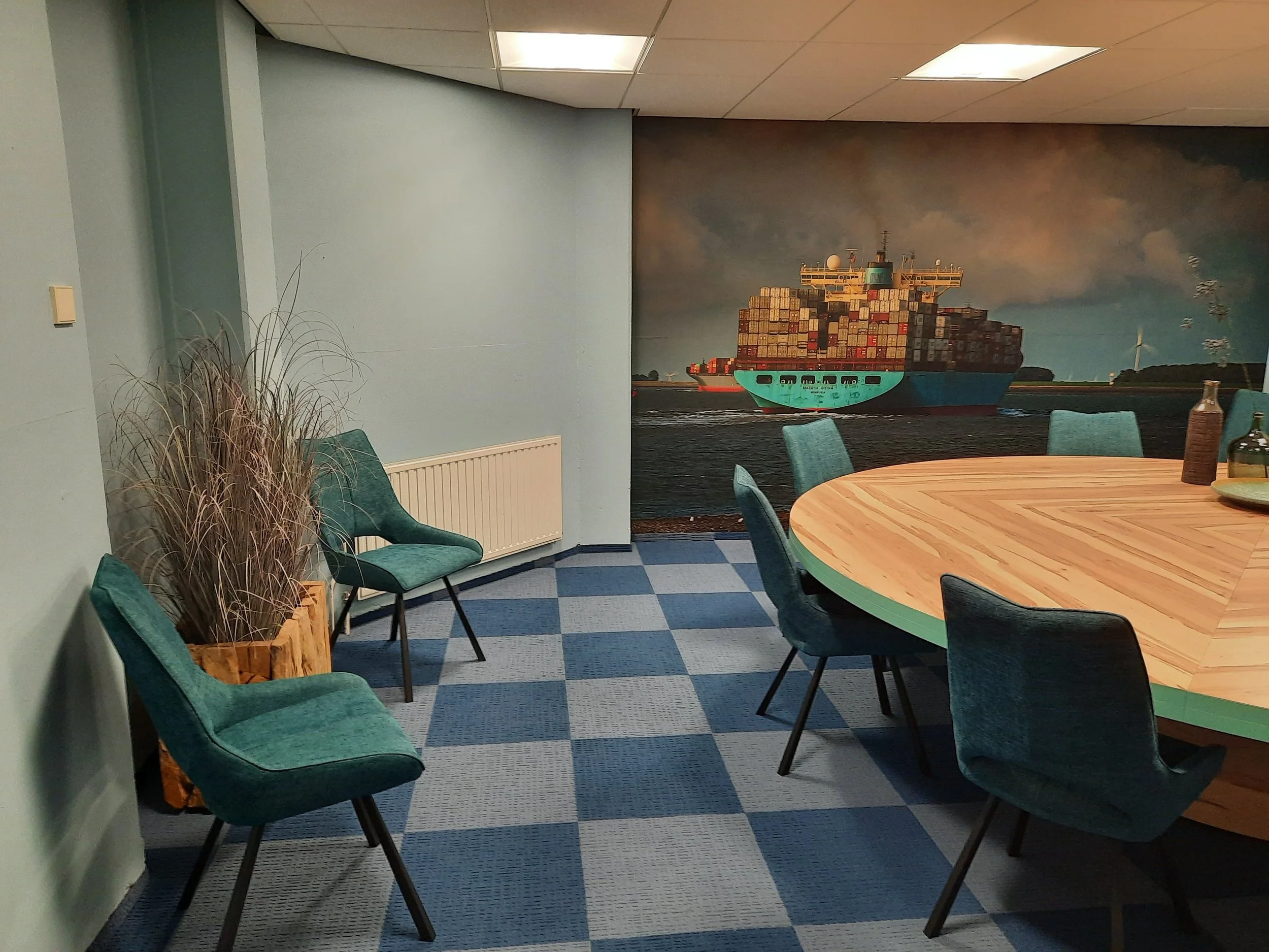 Meeting and dining room with artistic wall mural wallpaper and contemporary interior design – Pop Papel custom seamless wallcovering completed project