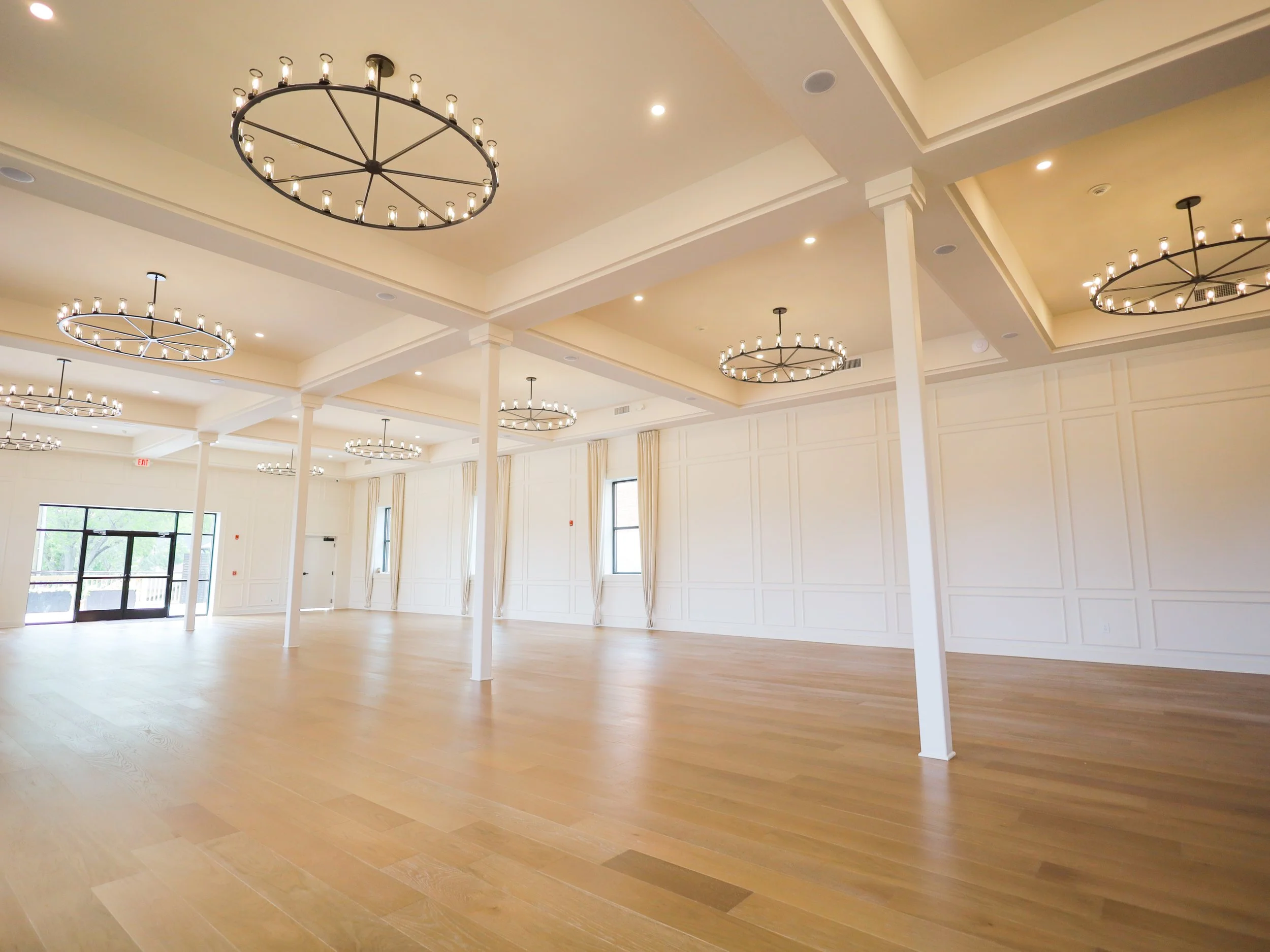 Reception room on the second floor.