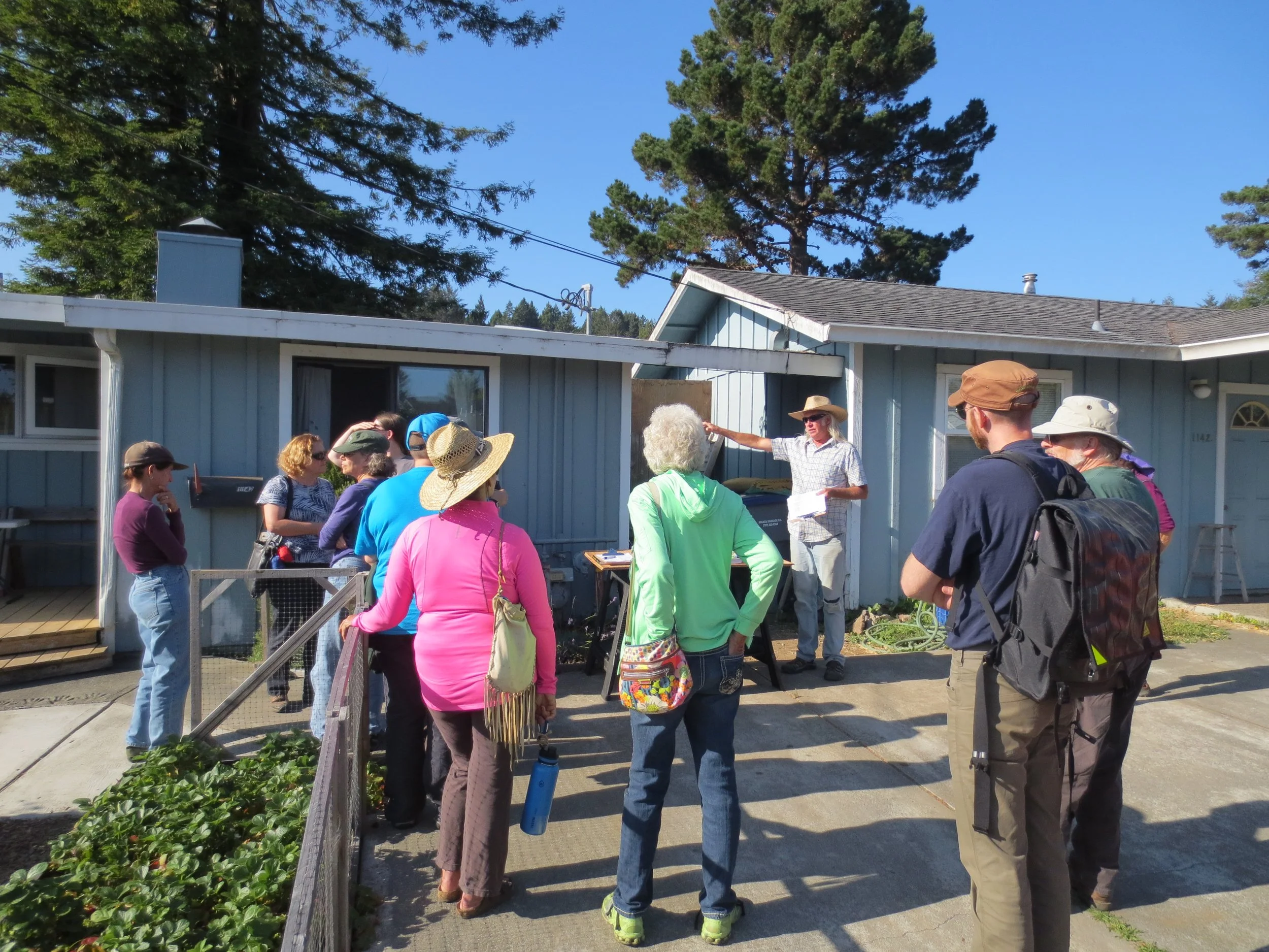 Take a look at photos from the Humboldt Permaculture Guild's Garden Tour in 2016