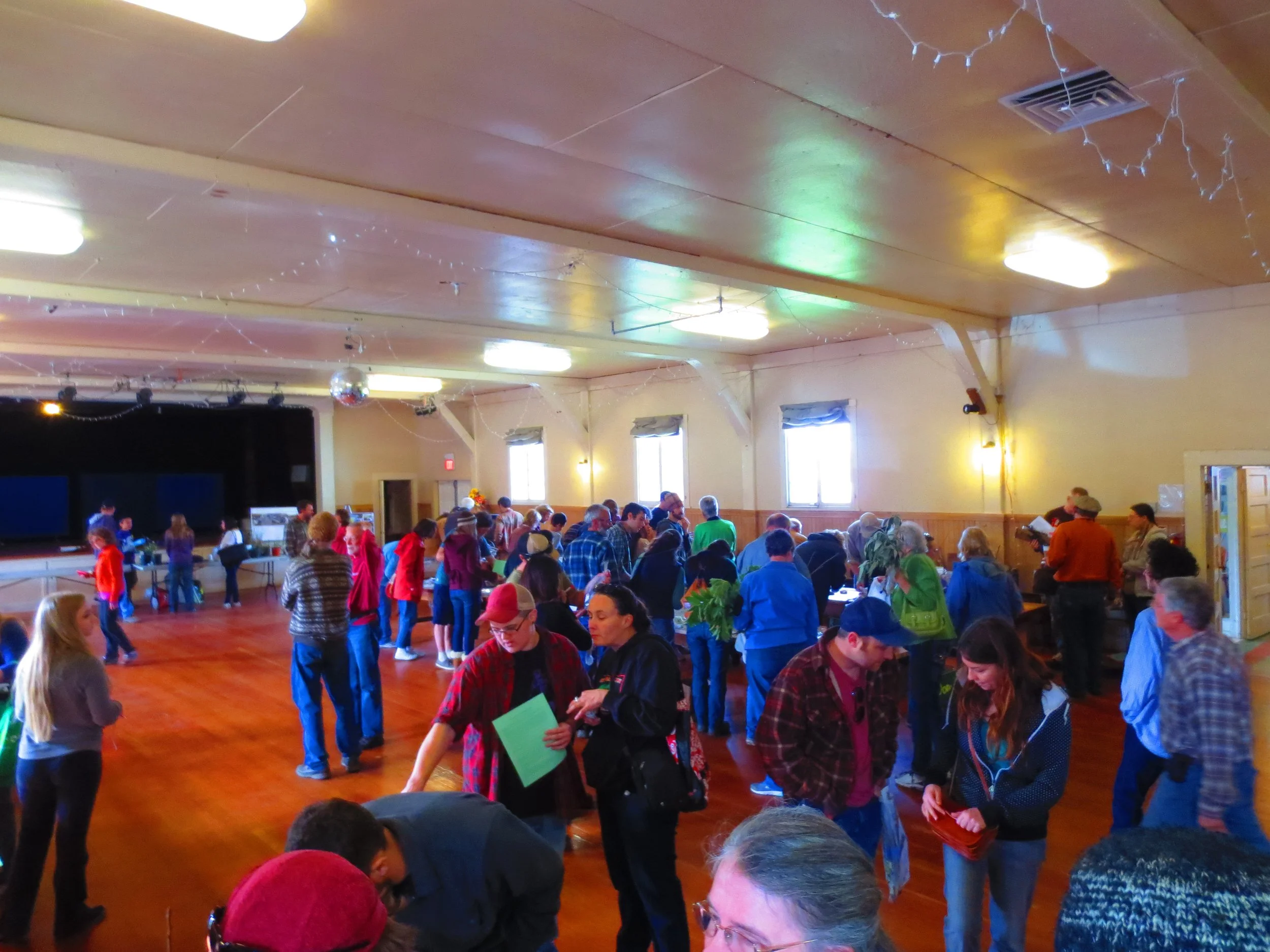 A look at the 2016 Humboldt Permaculture Guild Scion Exchange