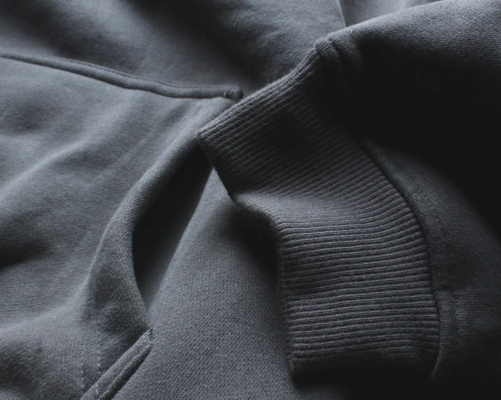 GRAYUPCLOSE.png