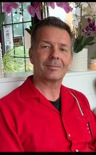 Charlie Knight Headshot.jpg