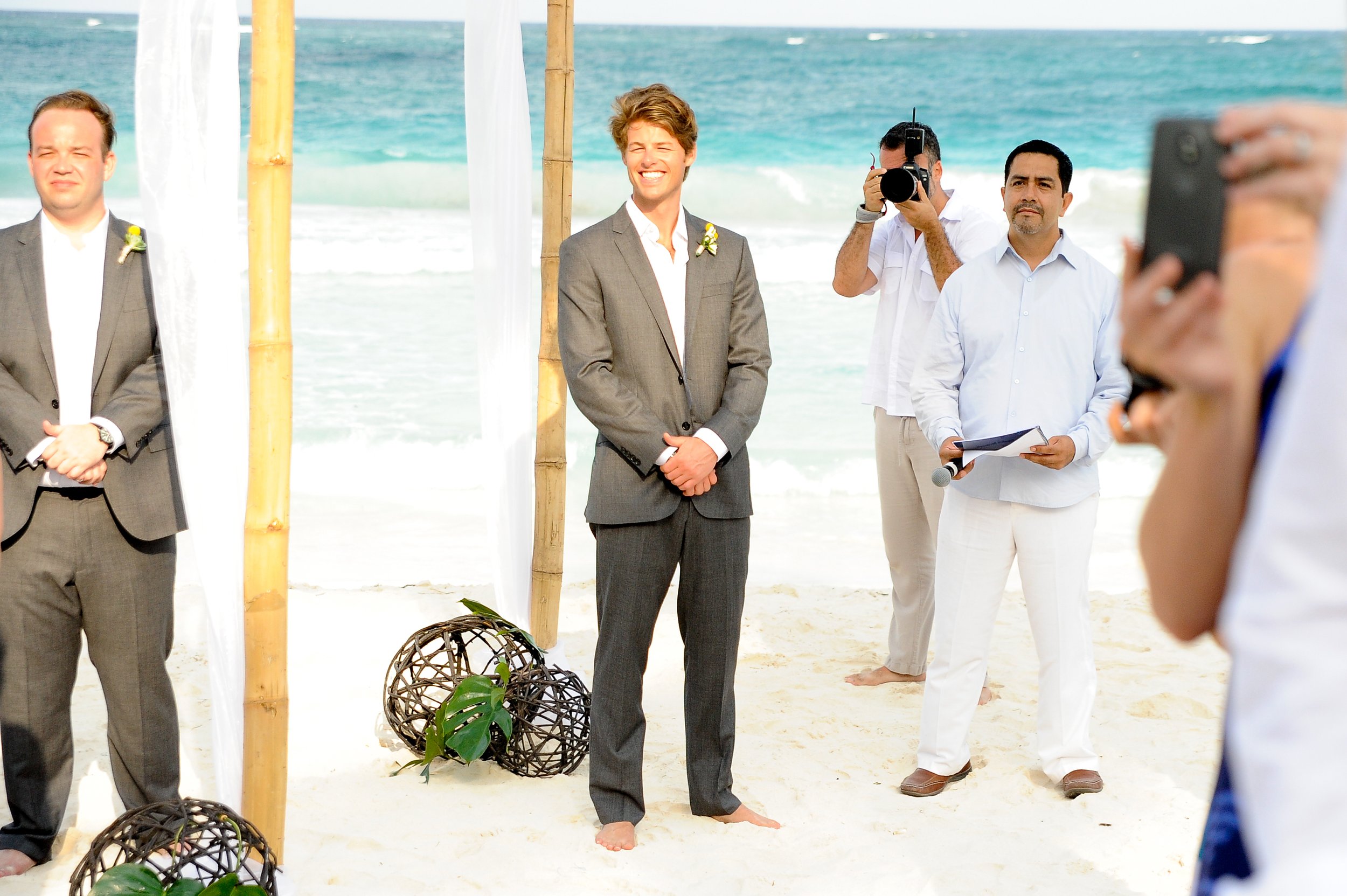 M&D Viva Photography Weddings CD-200.jpg