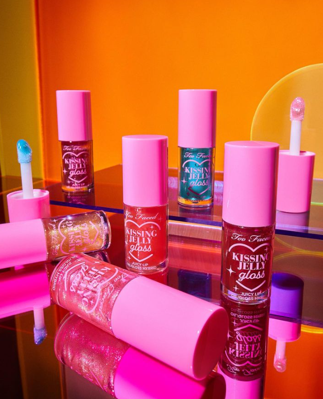 Too-Faced-Kissing-Jelly-Lip-Oil-Gloss-9.png.webp