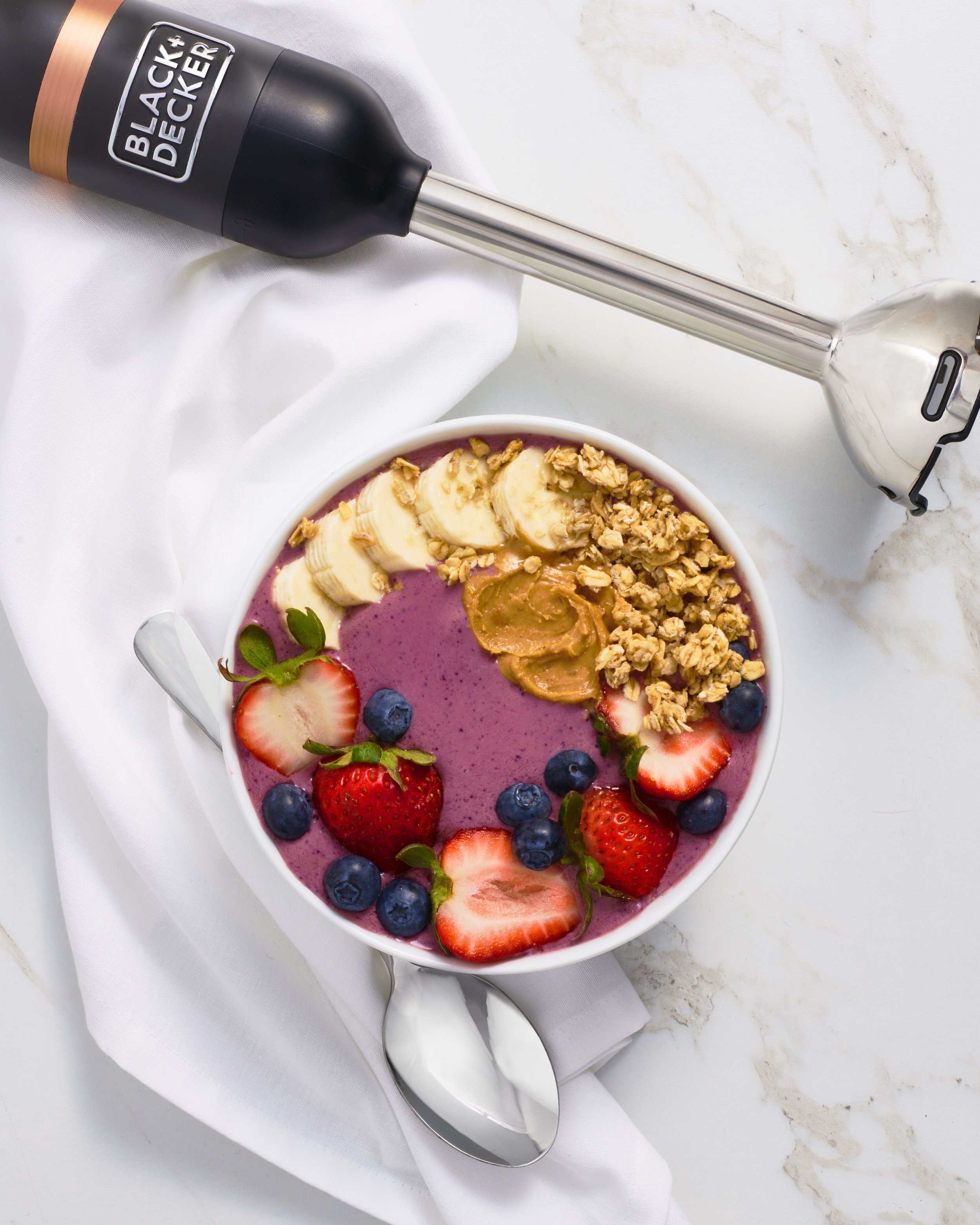 SBD_BD_060223_SmoothieBowlRecipes6557_4x5.jpg