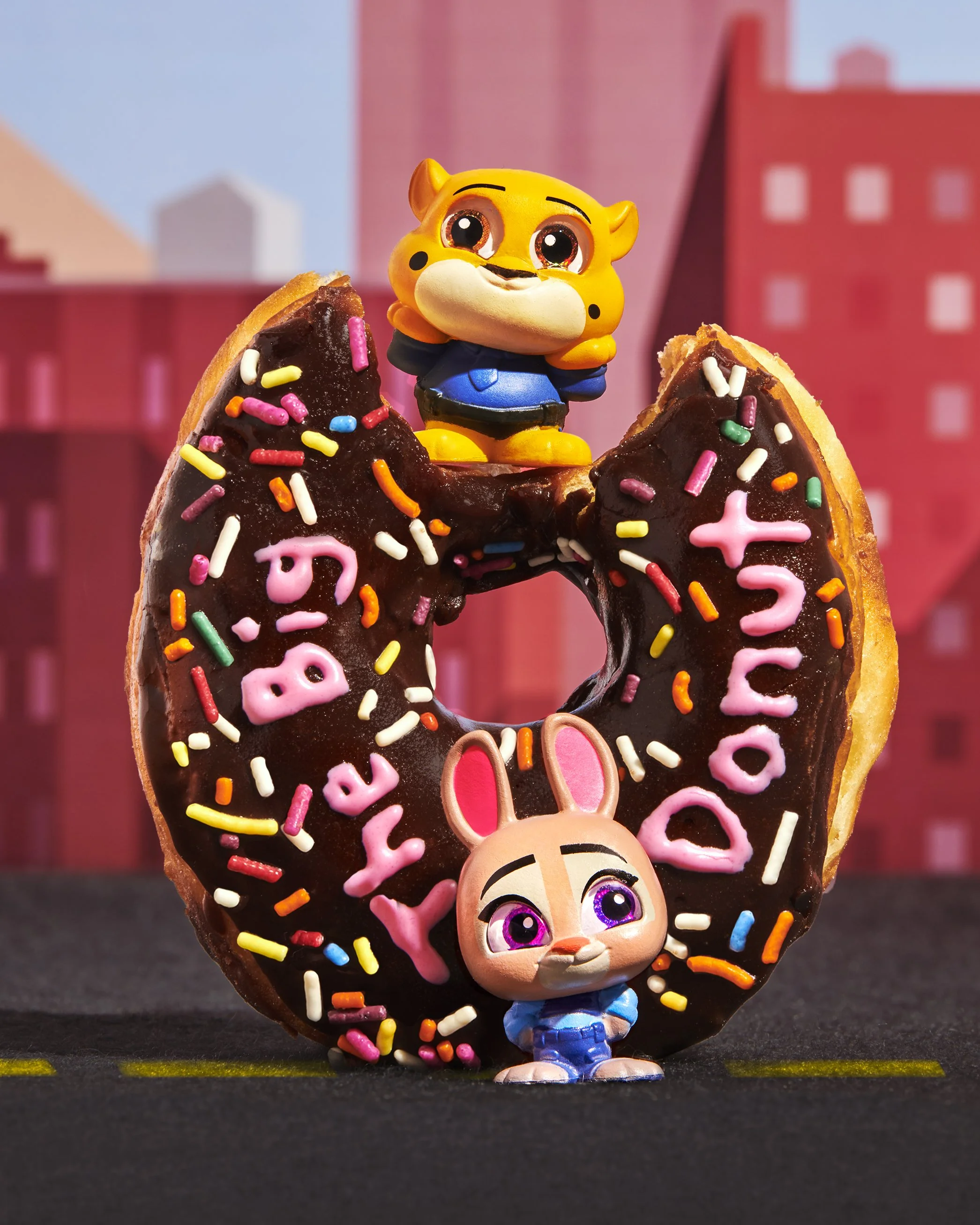 JP_DOOR_51023_ZootopiaDoughnut_4x5.jpg