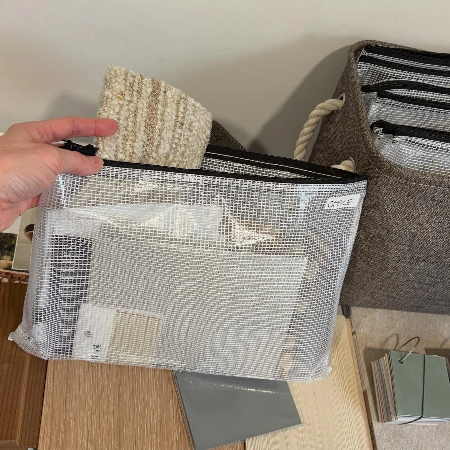 I don&rsquo;t know who needs this, but I accidentally found the most functional material storage setup for design projects.

I&rsquo;ve tried trays, clear folders, open bins&hellip; and nothing has held up or stayed organized like this combo. It&rsqu