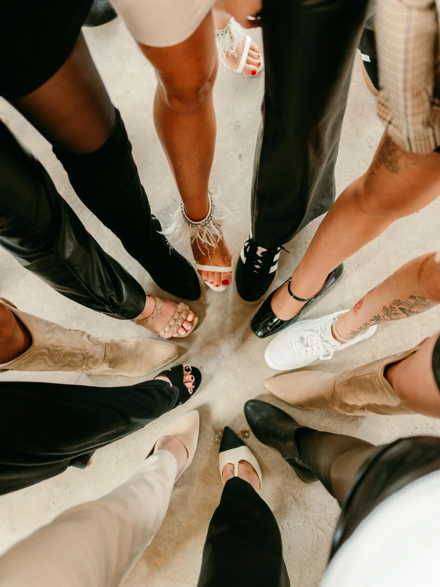Every step tells a different story 👟 From stilettos to sneakers, we celebrate the unique style of every professional who calls Third Story home. Your business, your way. 

#thirdstorystudios #yourbusiness