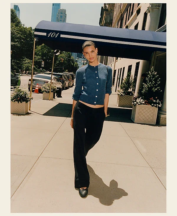 NS281_BK5163_d6 (2).webp