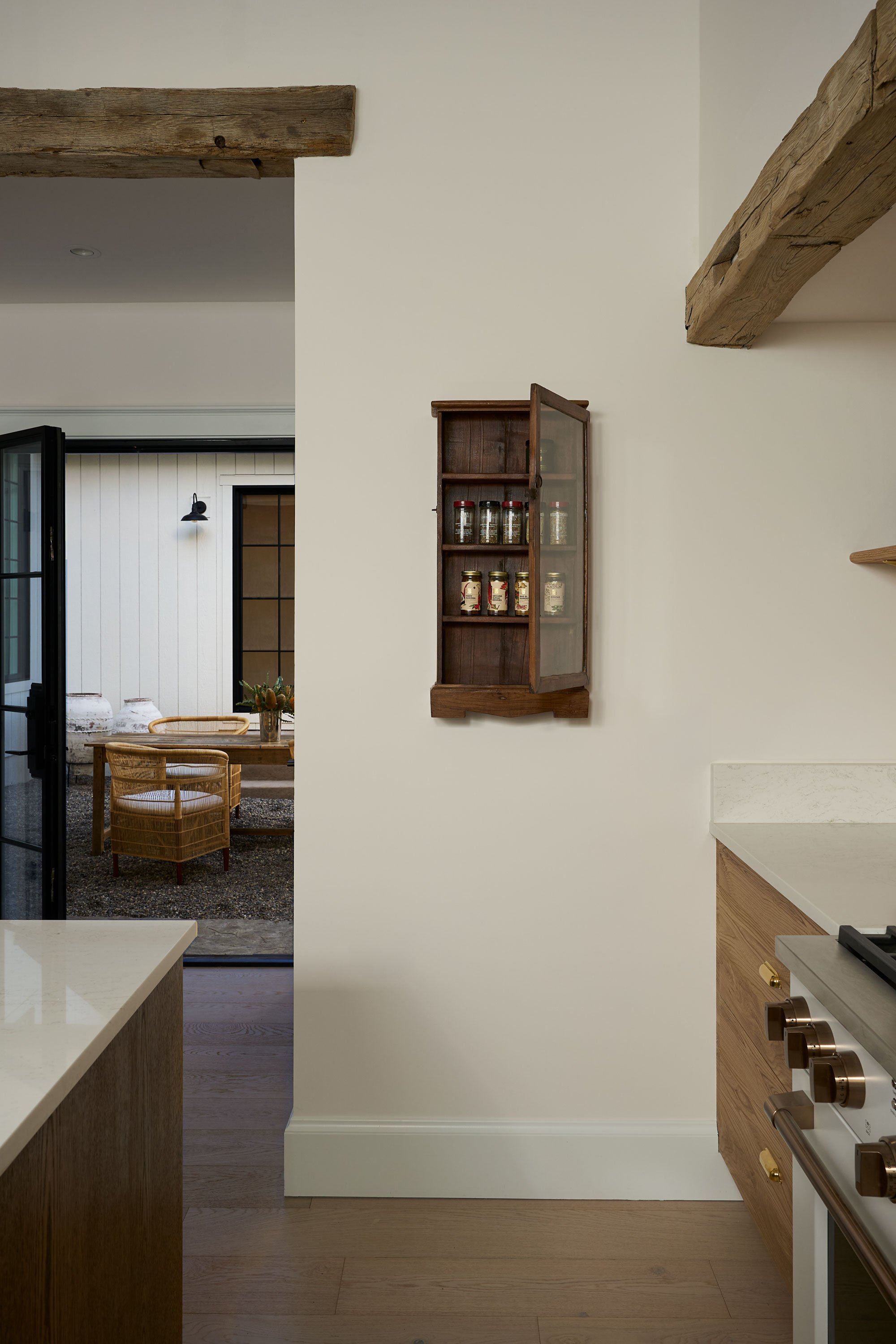 Kitchen-Courtyard-FINAL.jpg