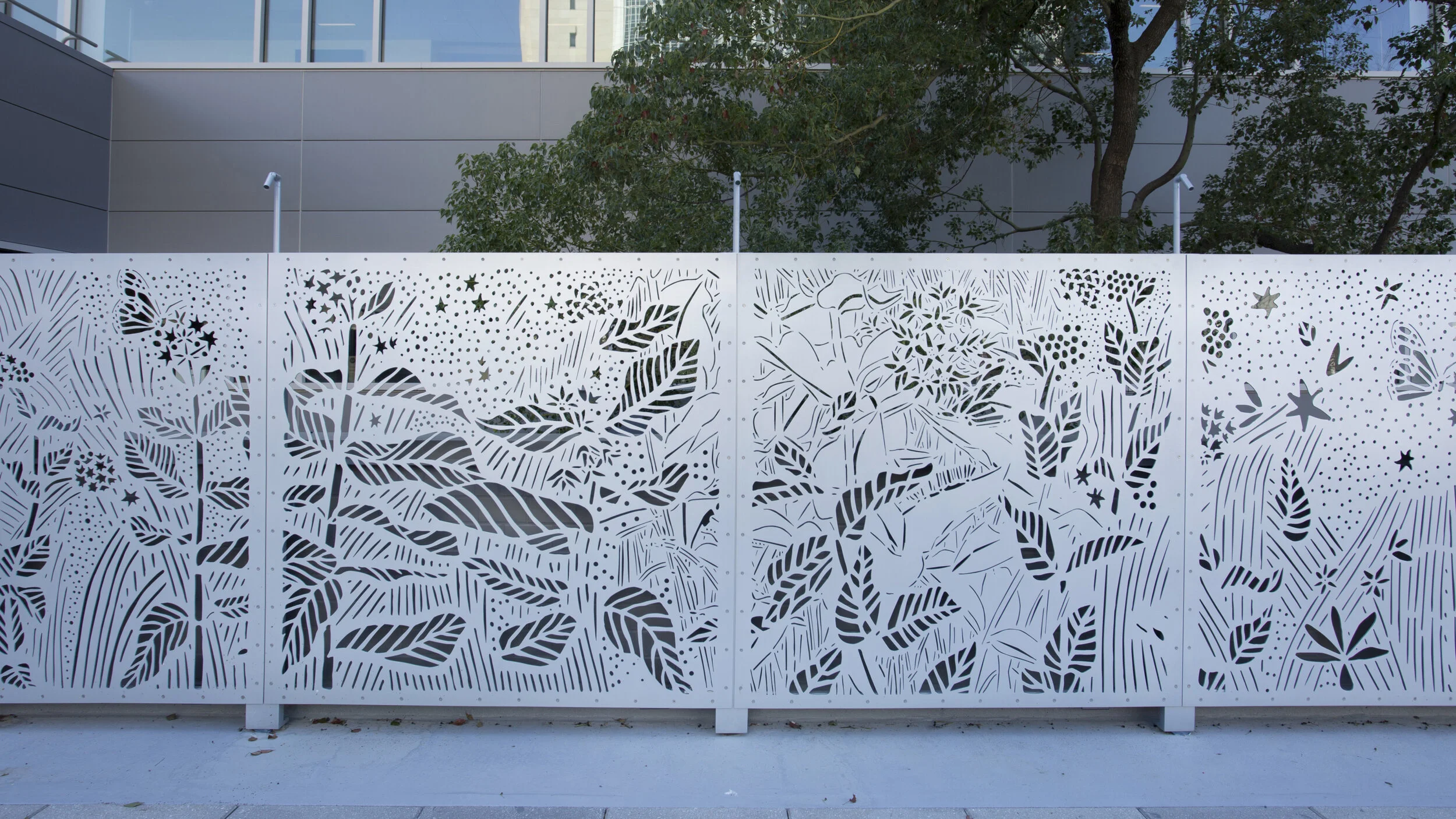 LC Studio Tutto_Guardrail Panels Mid View copy.jpg
