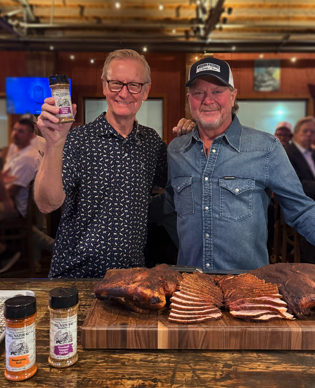 IN CASE YOU MISSED IT: TRACY LAWRENCE APPEARS ON FOX &amp; FRIENDS THIS MORNING (8/28) TO SHOWCASE NEW SEASONING AND “TL’S ALL-NATURAL” BRAND