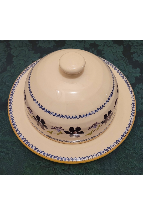Nicholas Mosse Pottery Covered Butter Dish w Plate Ireland Handcrafted 212233.png