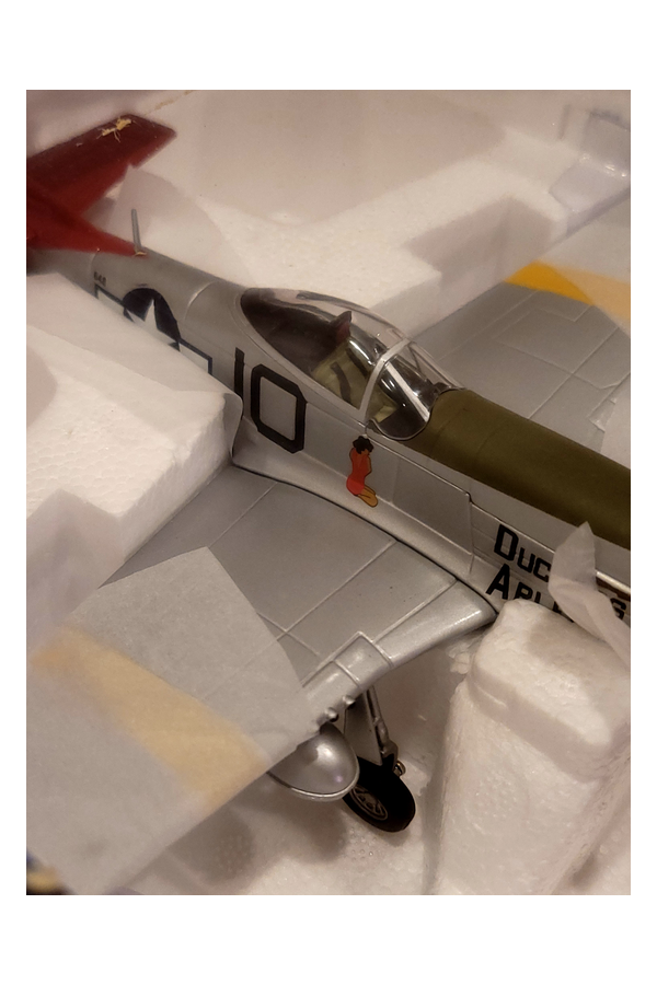 Franklin Mint - Armour Collection - P-51 Mustang Tuskegee Airmen Red Tail 1:48 scale - WWII