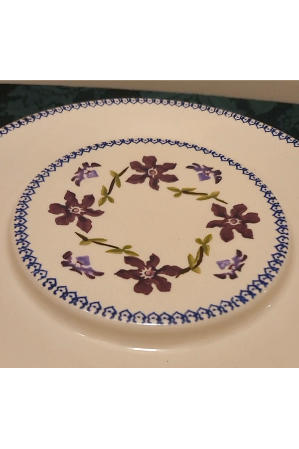 Nicholas Mosse Pottery Covered Butter Dish w Plate Ireland Handcrafted  232722.png