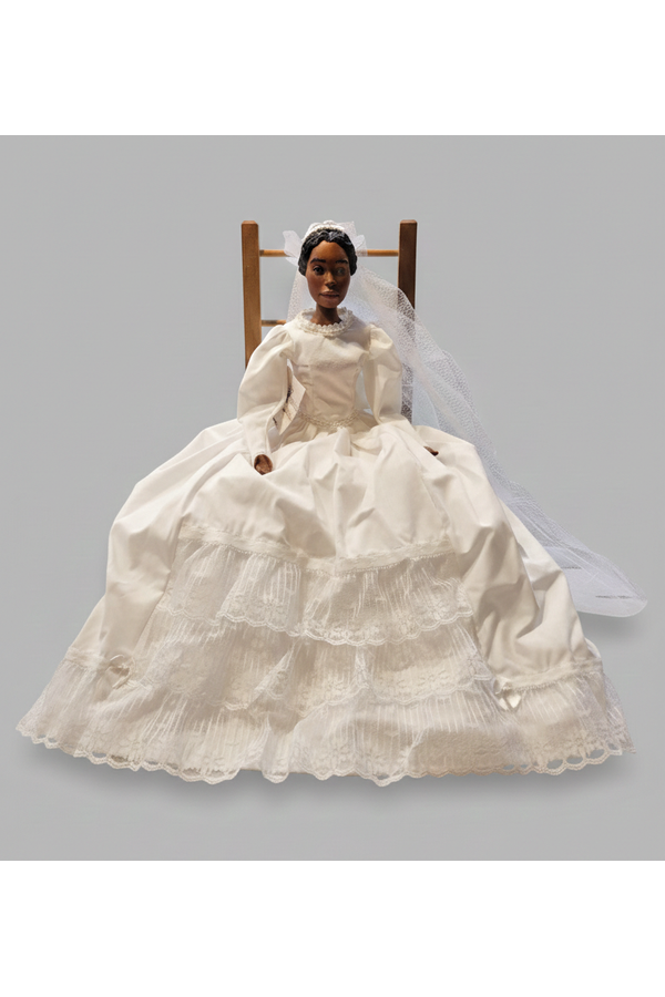 Daddy’s Long Legs “Victoria” Limited Edition Art Doll Signed35.png