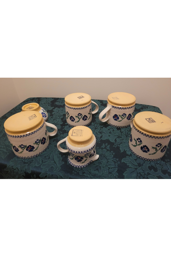 Nicholas Mosse Irish Pottery - Pansy Creamer Bowl 76.png