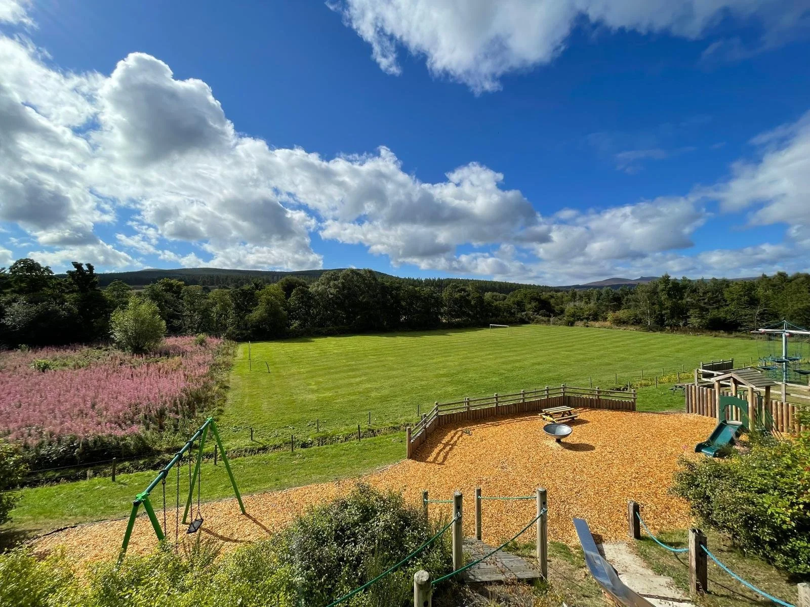 WhatsApp Image 2025-08-17 at 16.15.30 (7).jpeg