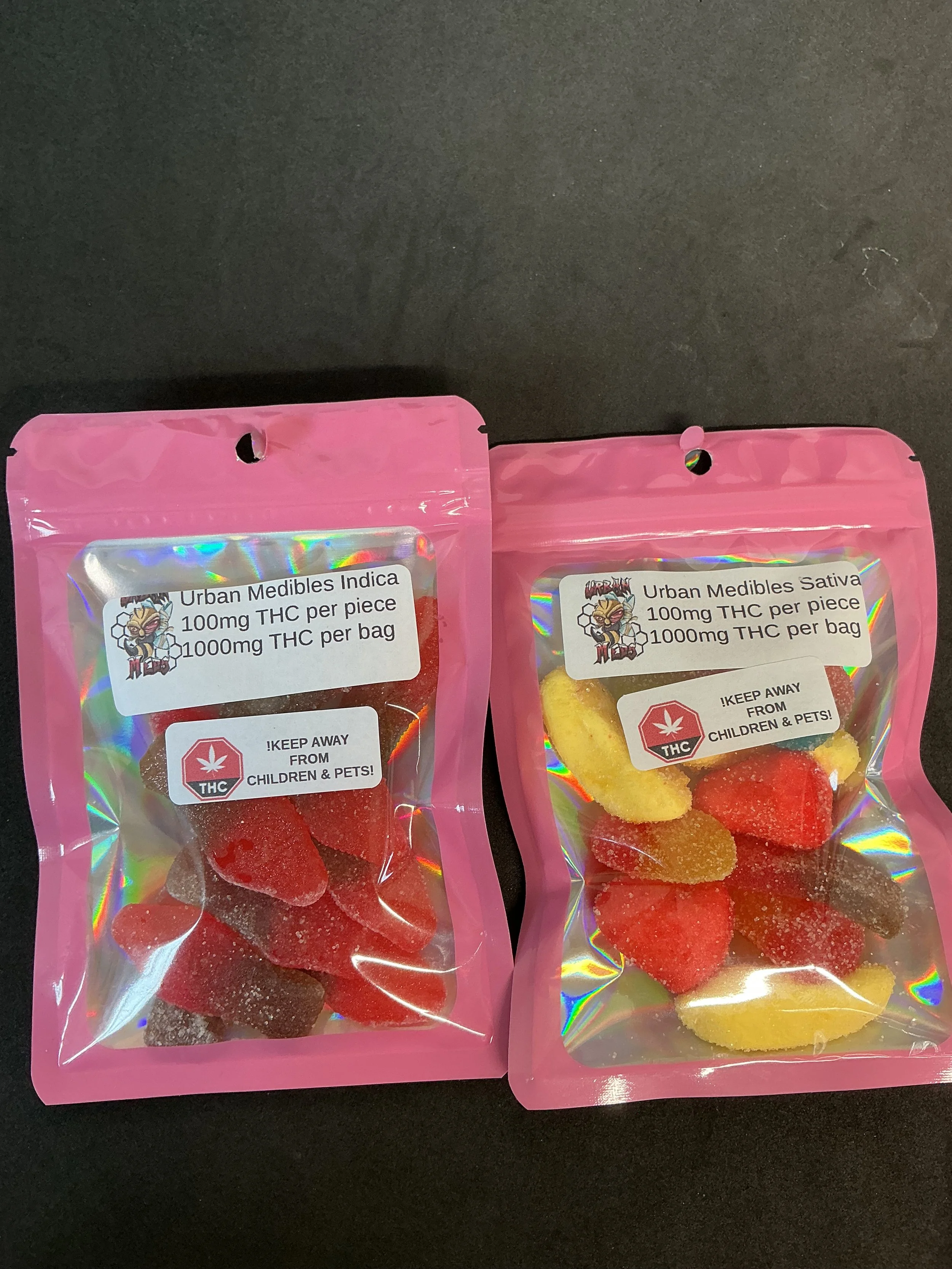 1000mg THC gummy pack