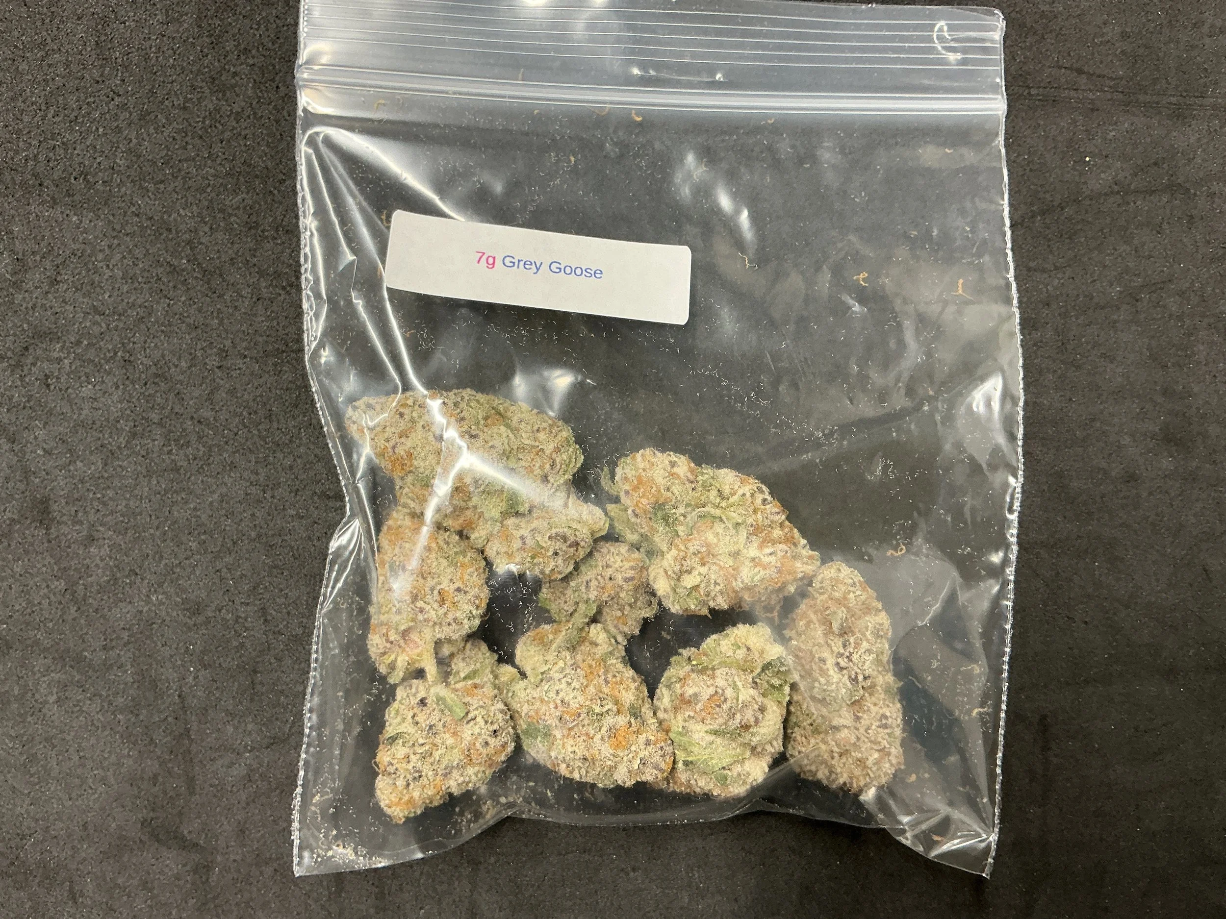 14g Berry White Flower