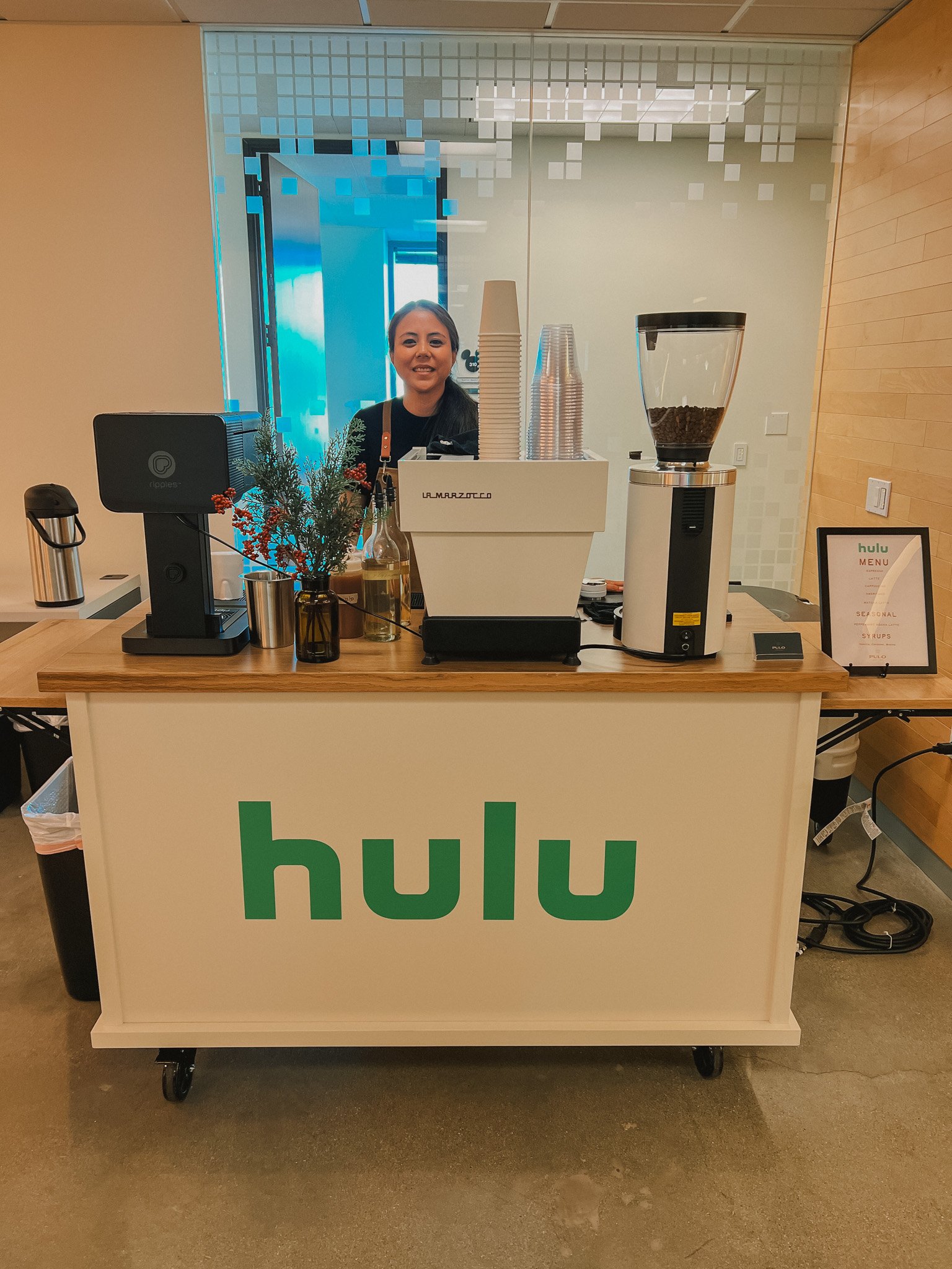 HOW MUCH COFFEE DO YOU NEED FOR YOUR EVENT IN LOS ANGELES? A SIMPLE DRINK COUNT GUIDE