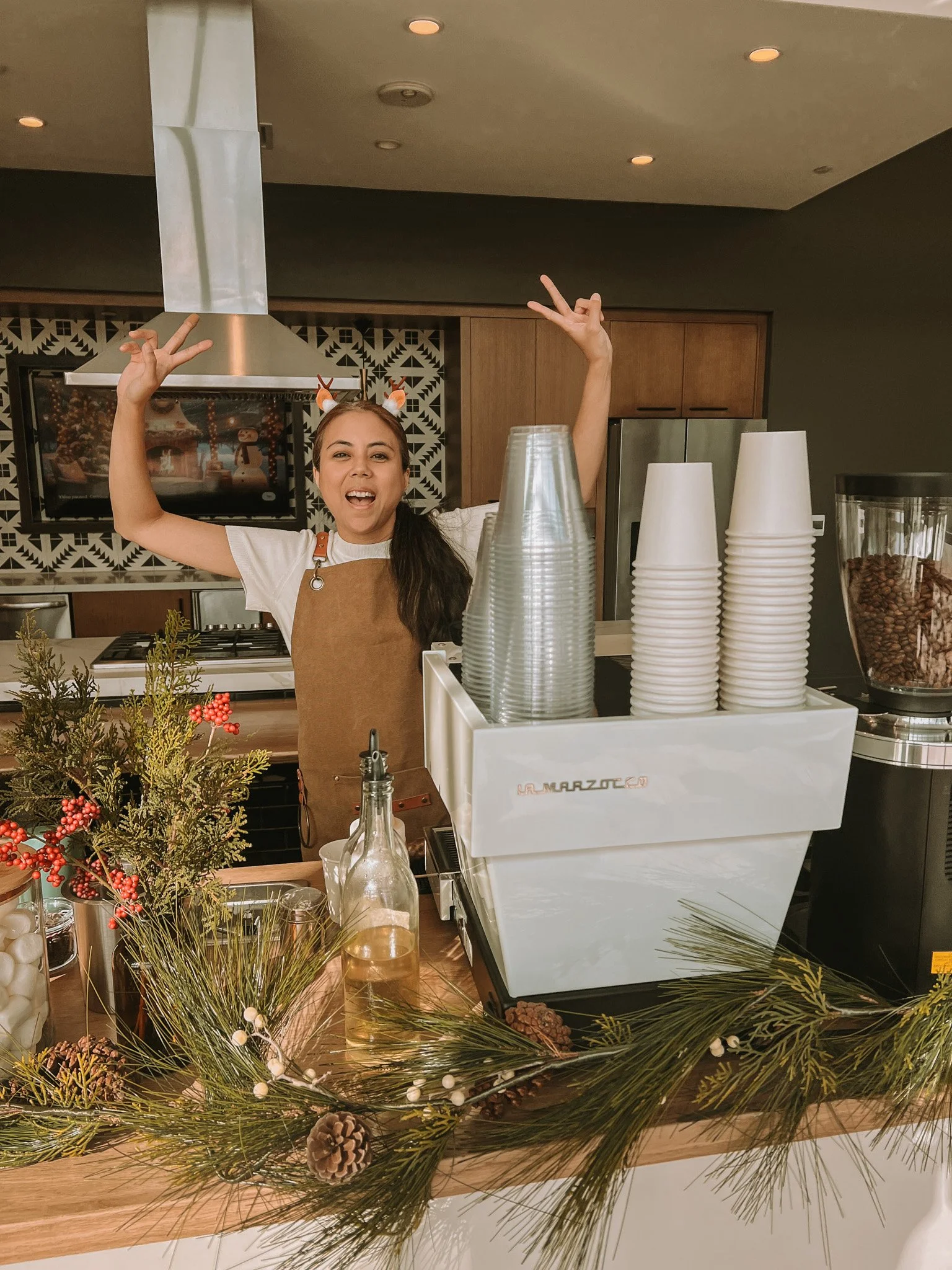 WHAT YOU NEED TO KNOW BEFORE HIRING A COFFEE CART
