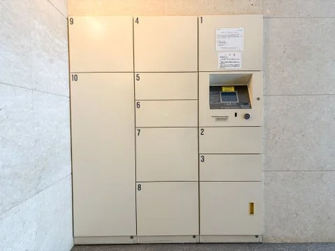 郵便配達のための宅配ボックス