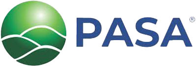 Logotipo de PASA con un círculo verde y letras azules.