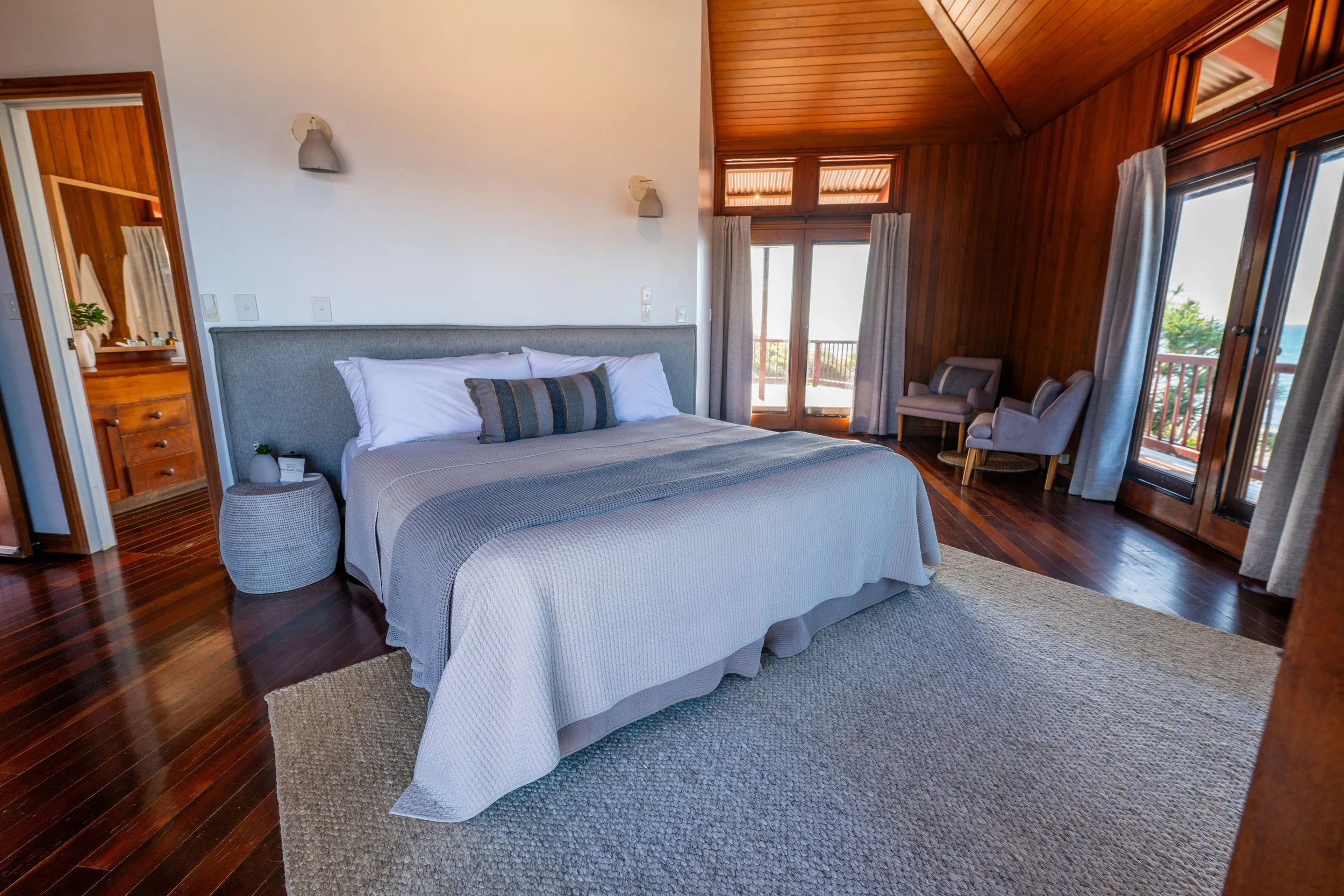 3. Bungalows (2).jpg