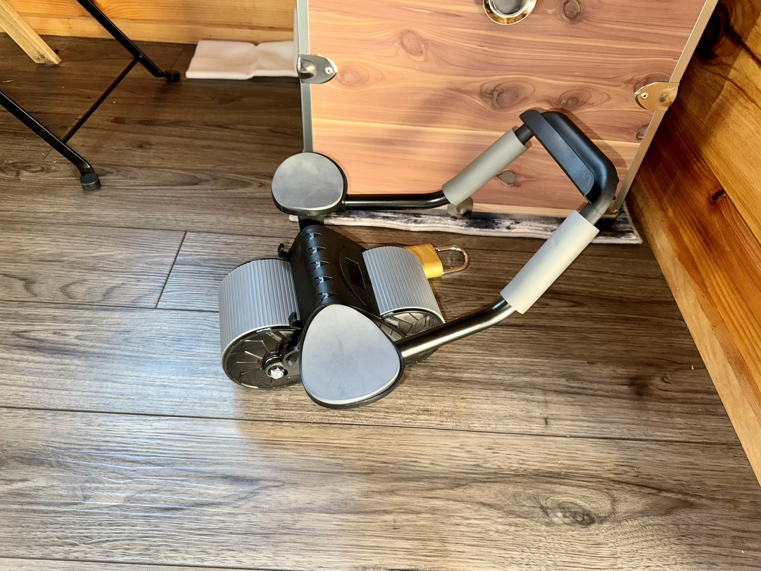 Add-on Gym Package, Forearm Mounted Ab Roller