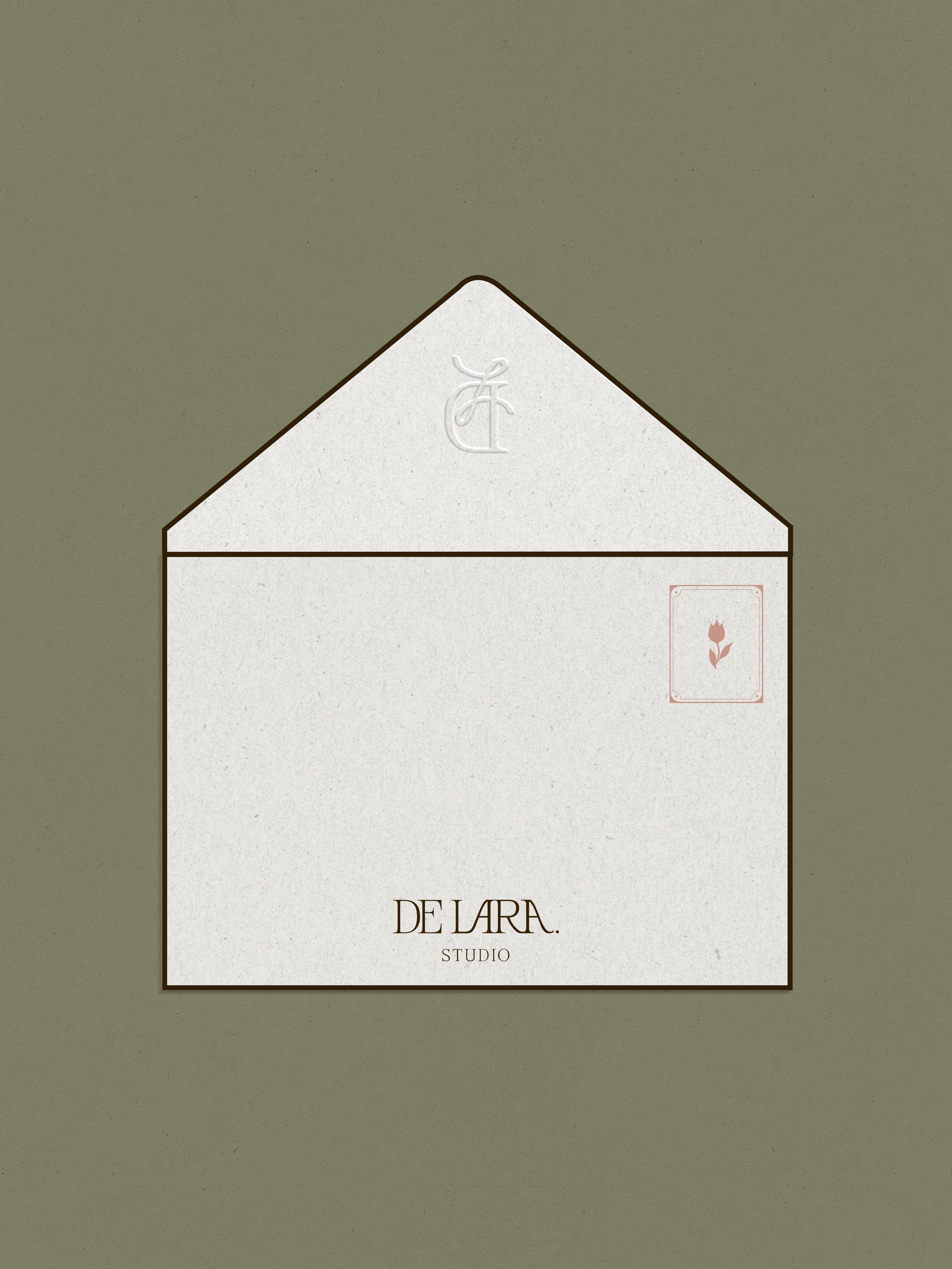 Outlined Textured Envelope.png