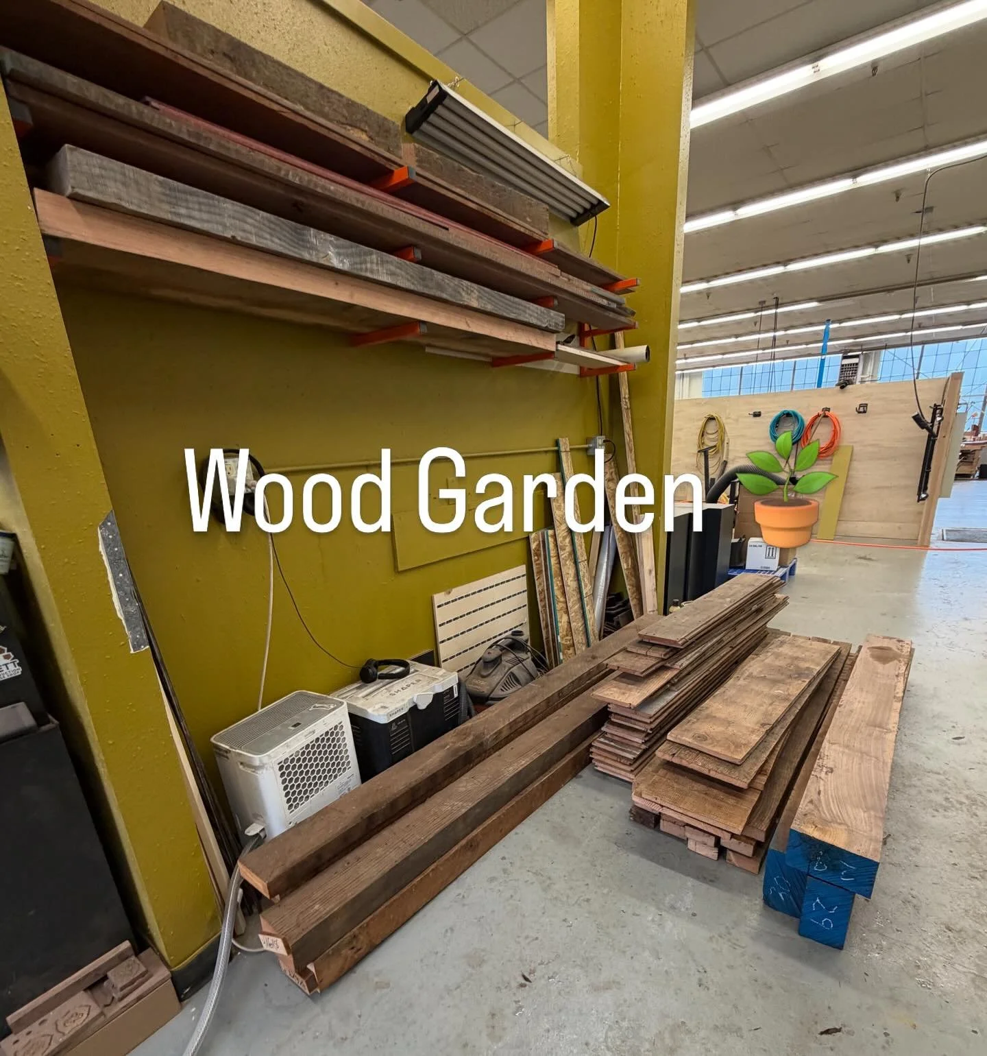 Been a while since I&rsquo;ve posted, catching up on a very busy 2025, crazy holidays and some injuries but still building tables and making custom pieces. Feeling so grateful to do what I do, thanks for keeping me inspired and busy everyone ☺️ 

Pic