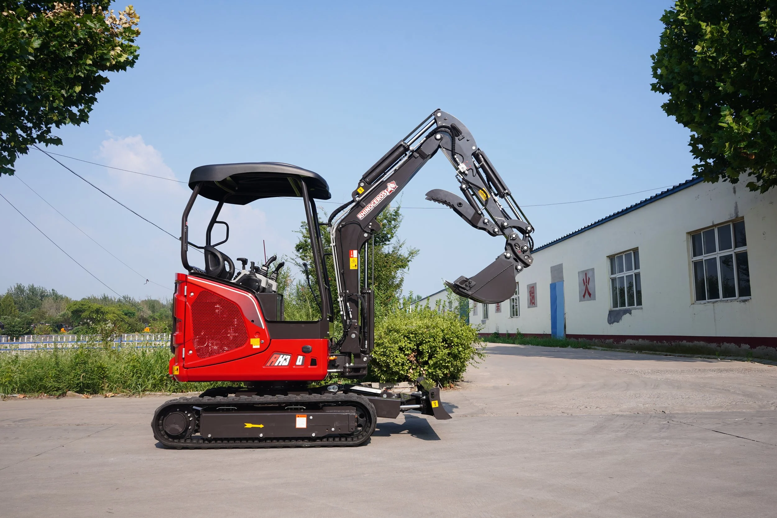 Rhinoceros RH30 Mini Excavator