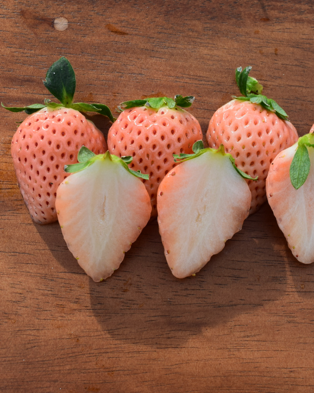 Premium pink strawberries-4.png
