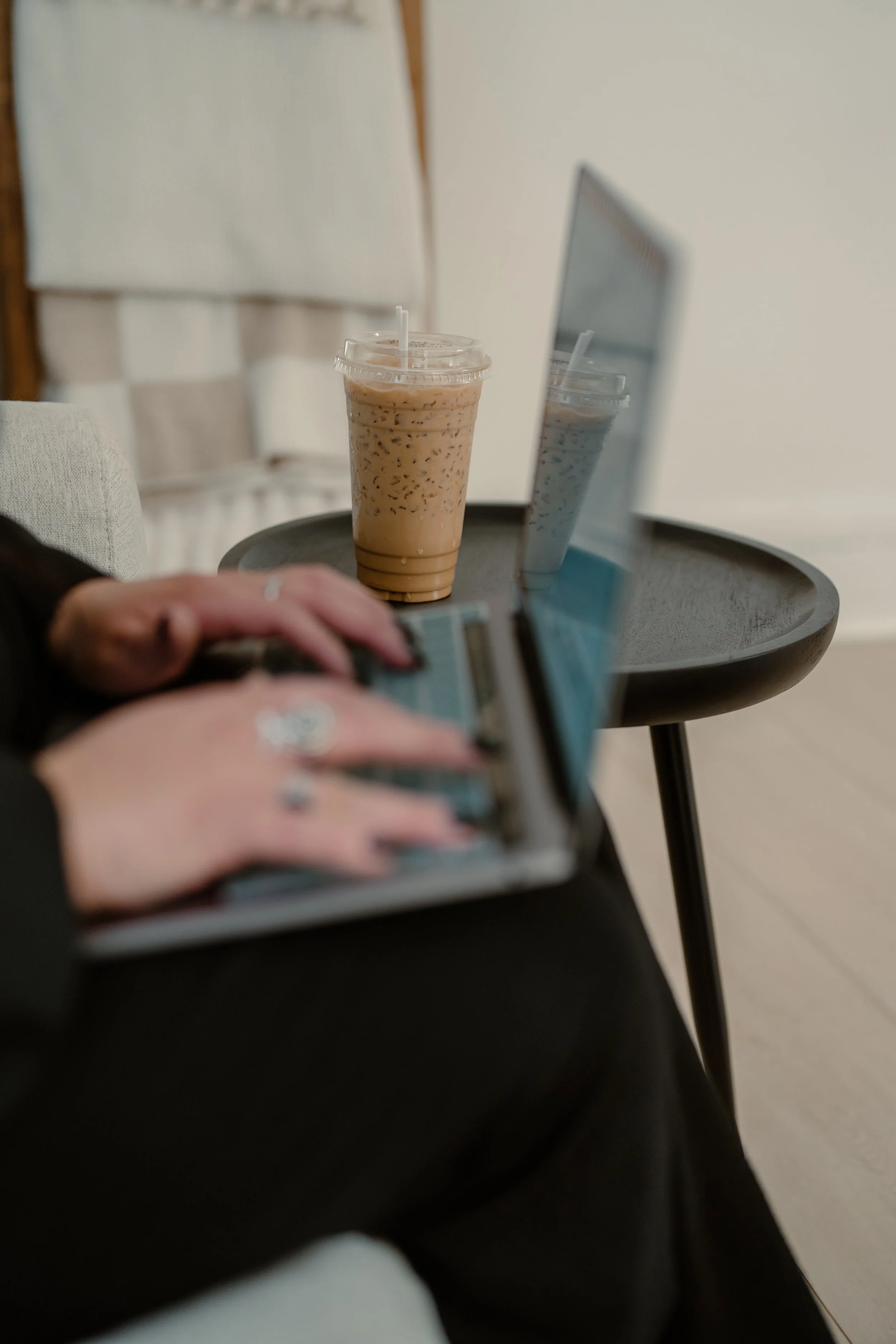 Social Media Manager and content creator services