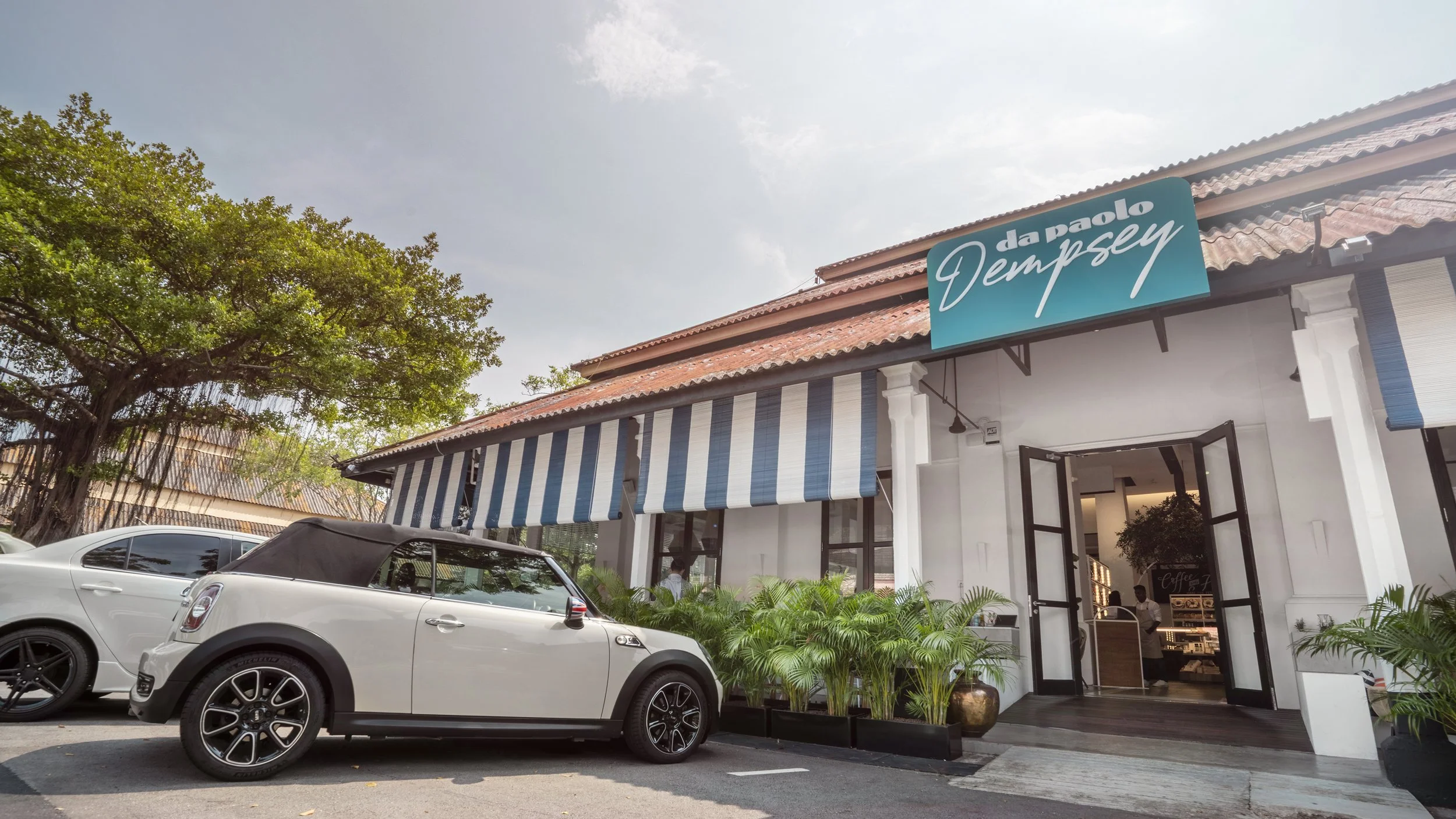 restaurant exterior design.jpg