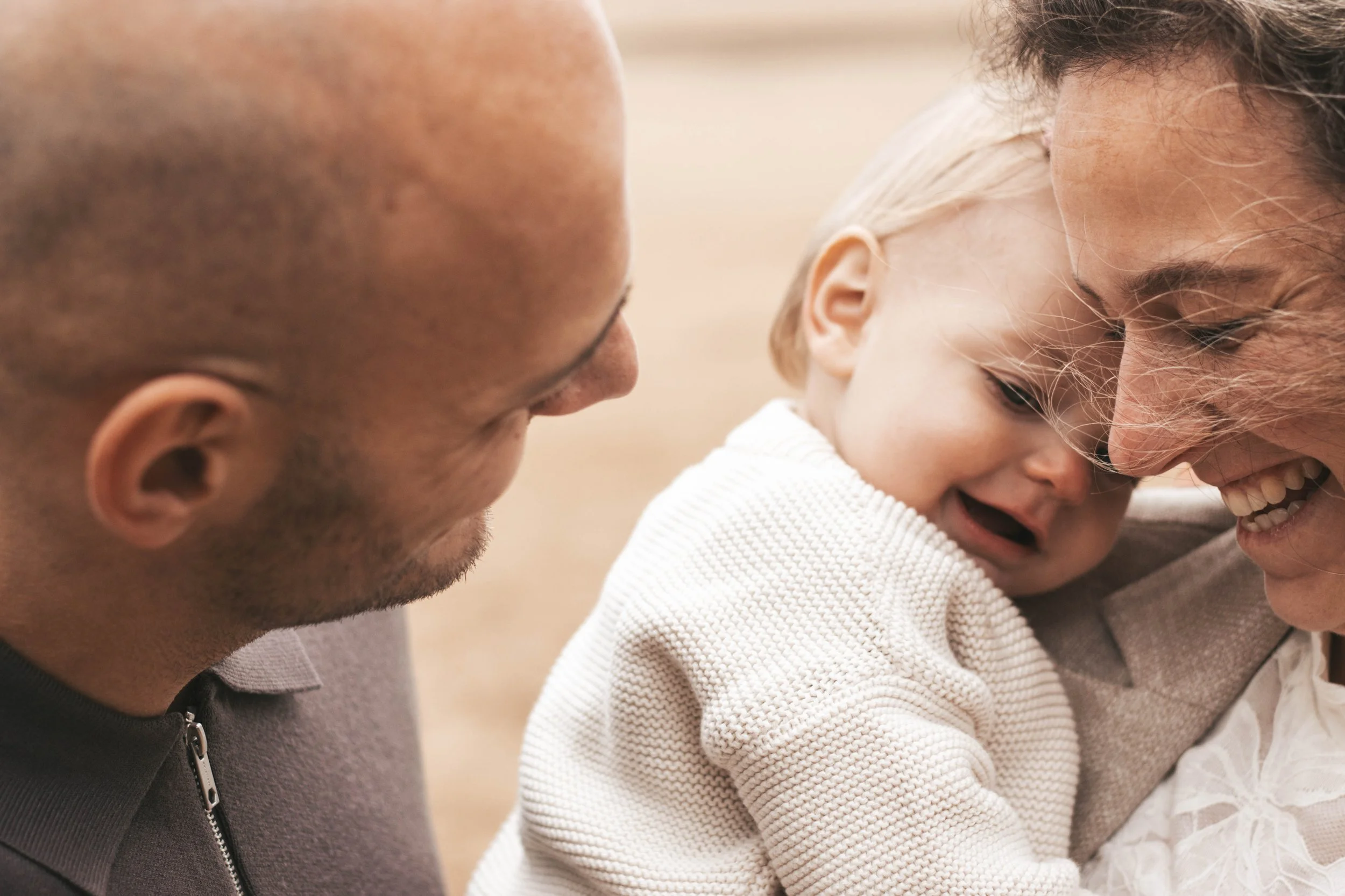 knuffels van papa en mama fotoshoot