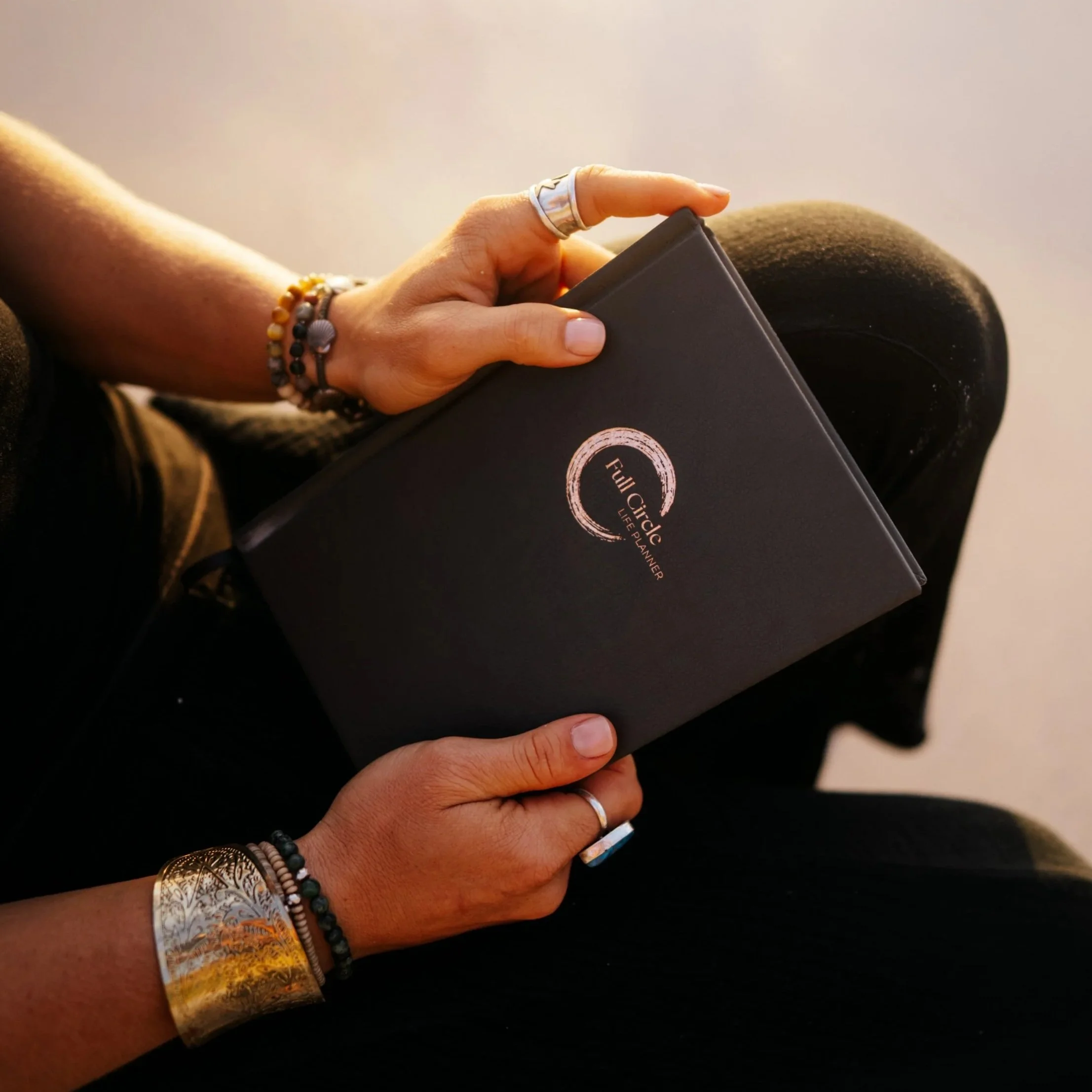 Full Circle Life Planner (black)