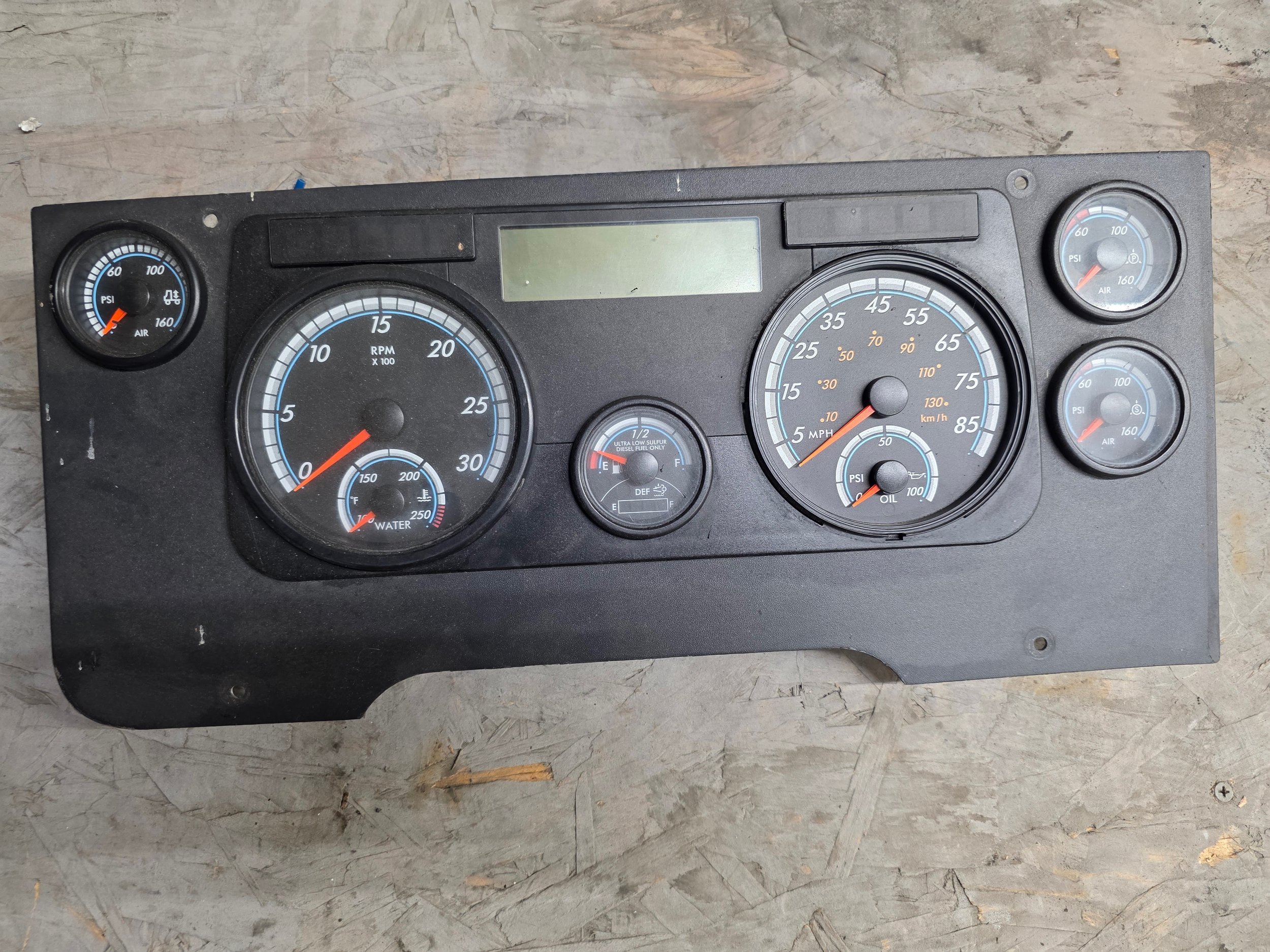 Freightliner Cascadia Dash Cluster Interface Module # A06-94186-000