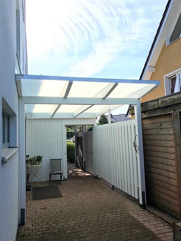 Abdach Anbau-VSG10mm weiß-matt Folie-Leimbinder-farbig endbehandelt-Bielefeld-Holzsegen.jpg