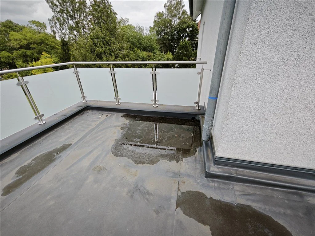 Dachterrasse Abdichtung EPDM Vorher Zustand Holzsegen Bielefeld