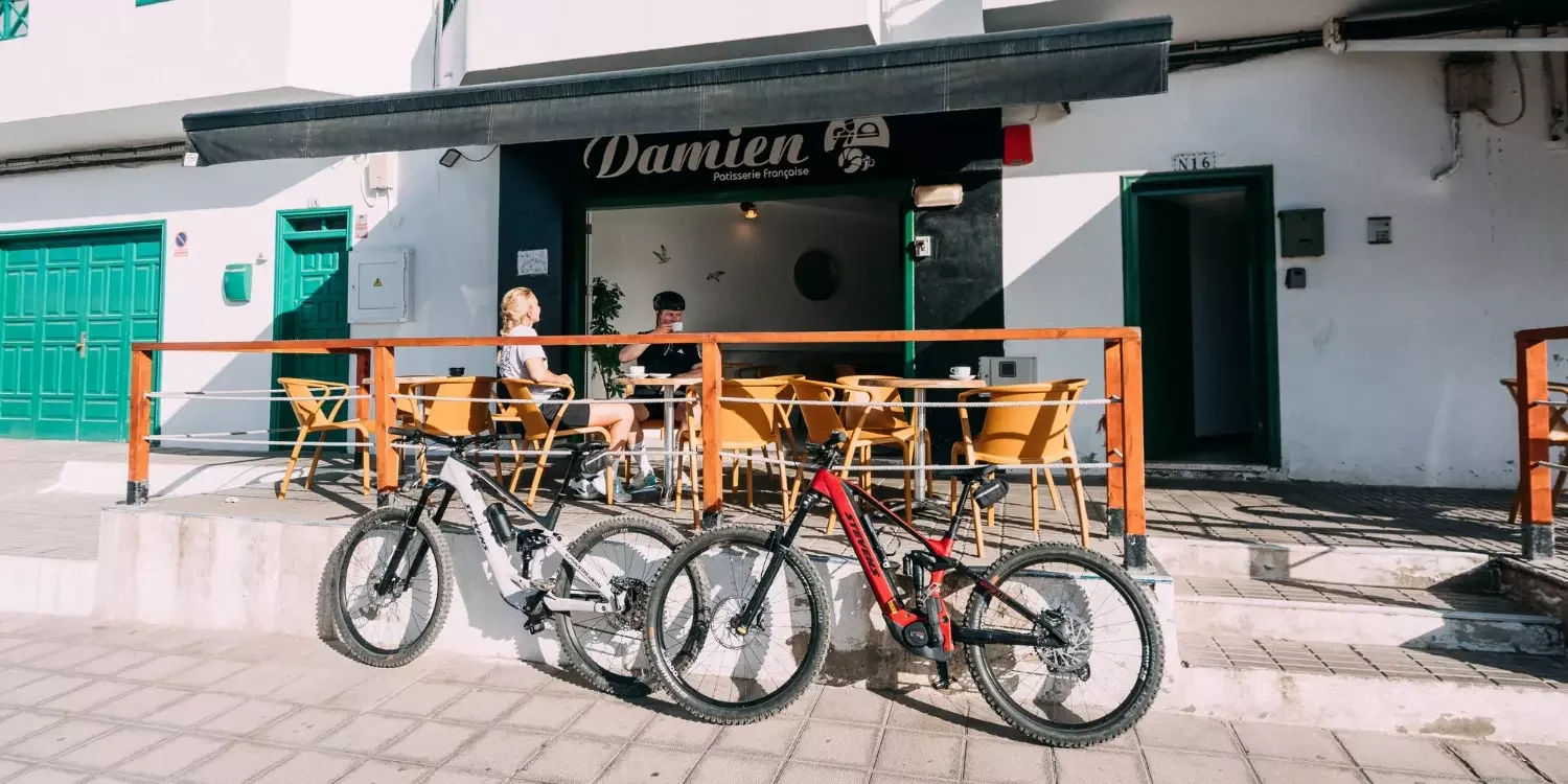 Two E-MTB Biker in Lanzarote