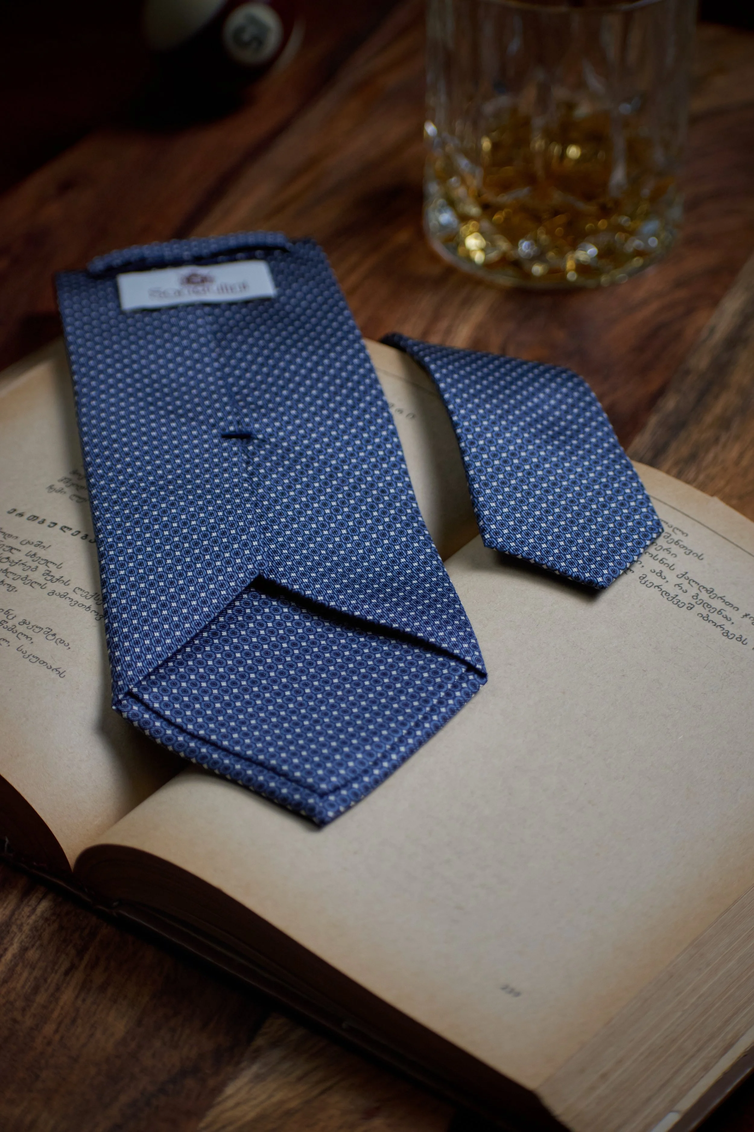 Blu Acciaio | “Steel Blue”