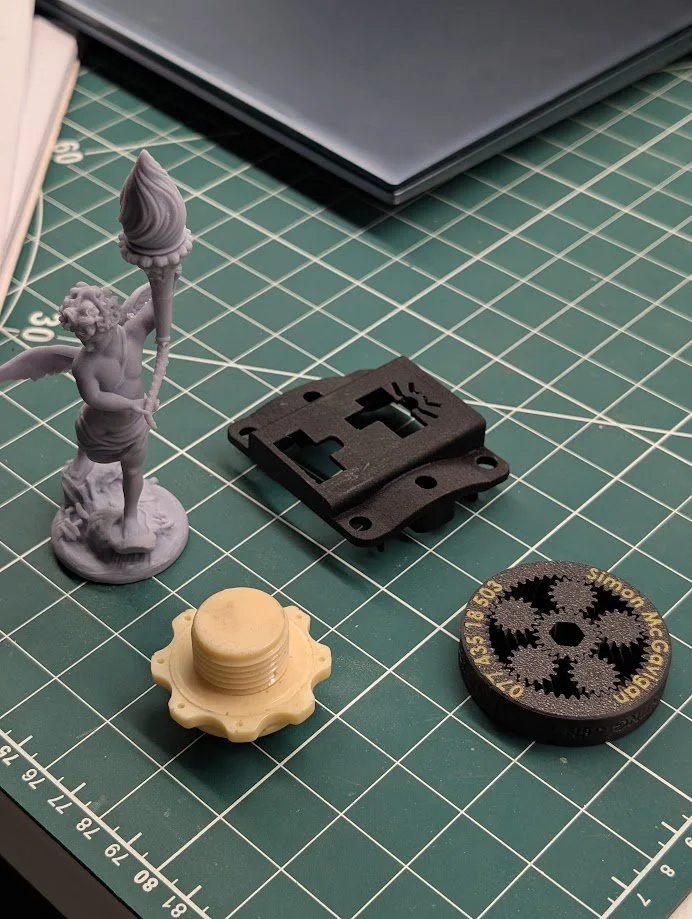 Examples of 3D printed components and items